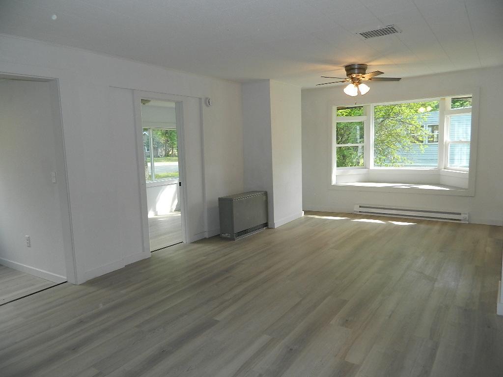 117 Front Street Property Photo 9