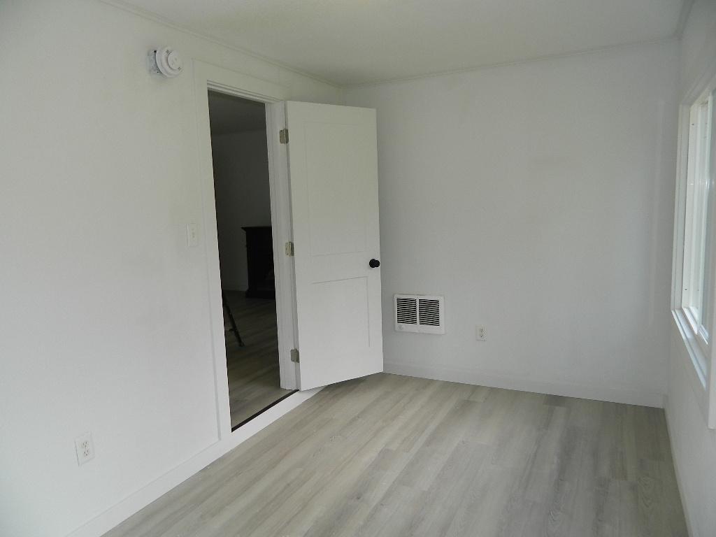 117 Front Street Property Photo 12