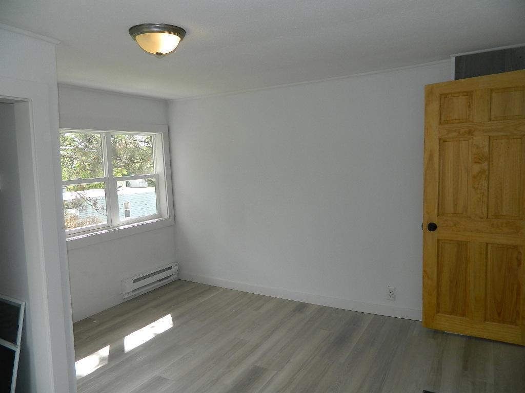 117 Front Street Property Photo 18
