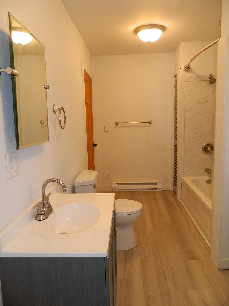 117 Front Street Property Photo 23