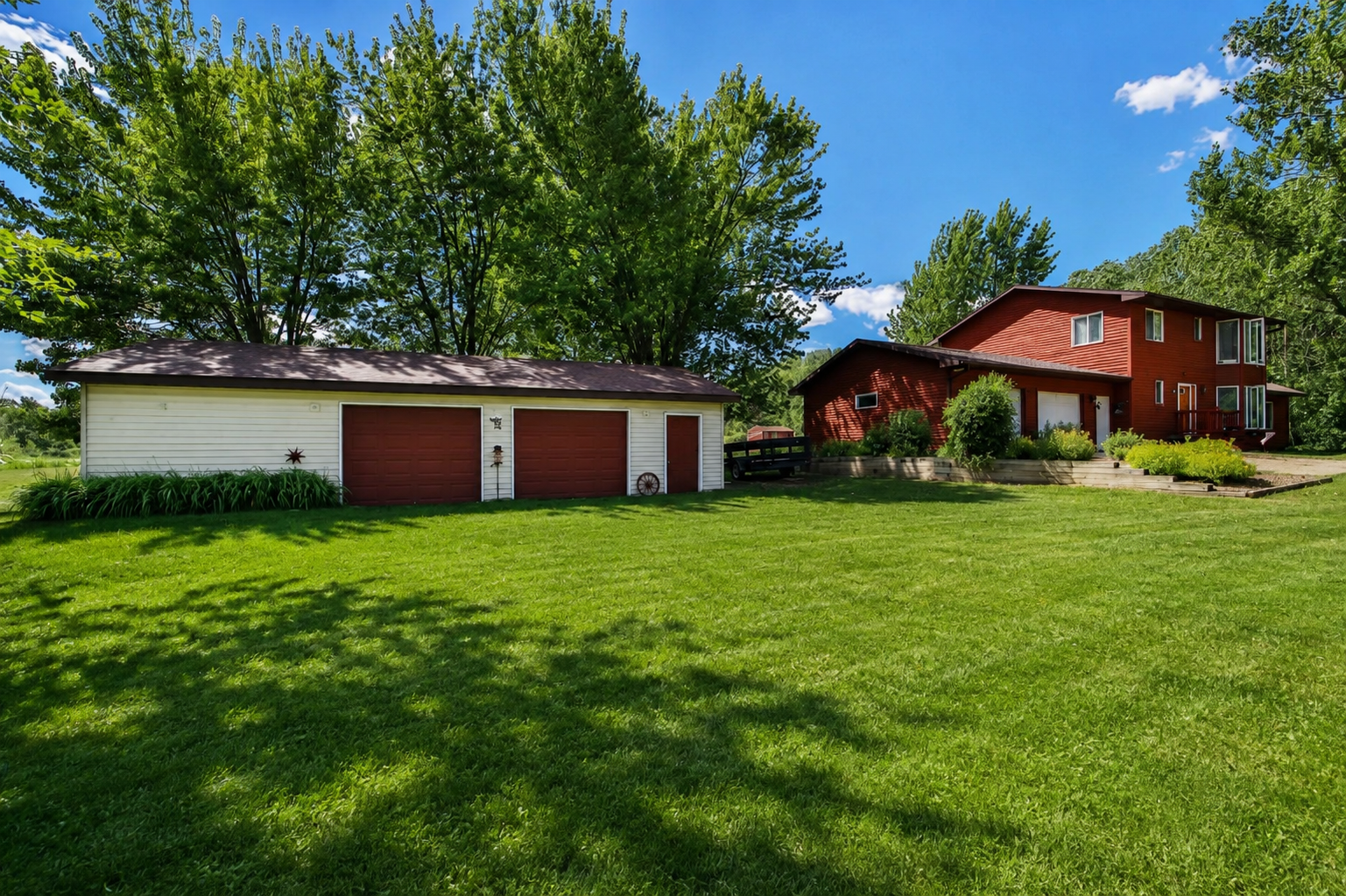 20387 Lookout Road Property Photo 1