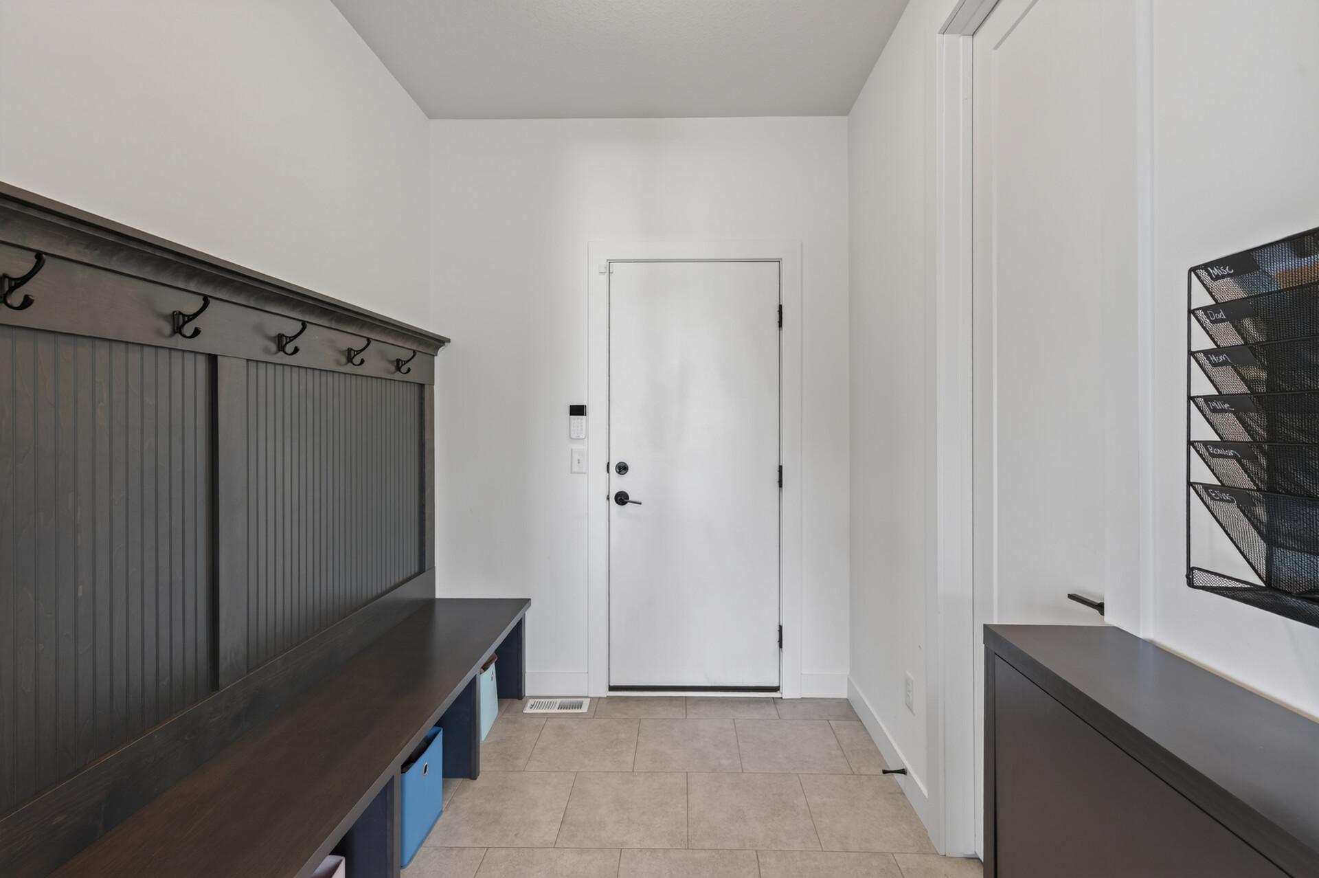 6432 Red Cedar Drive Property Photo 7