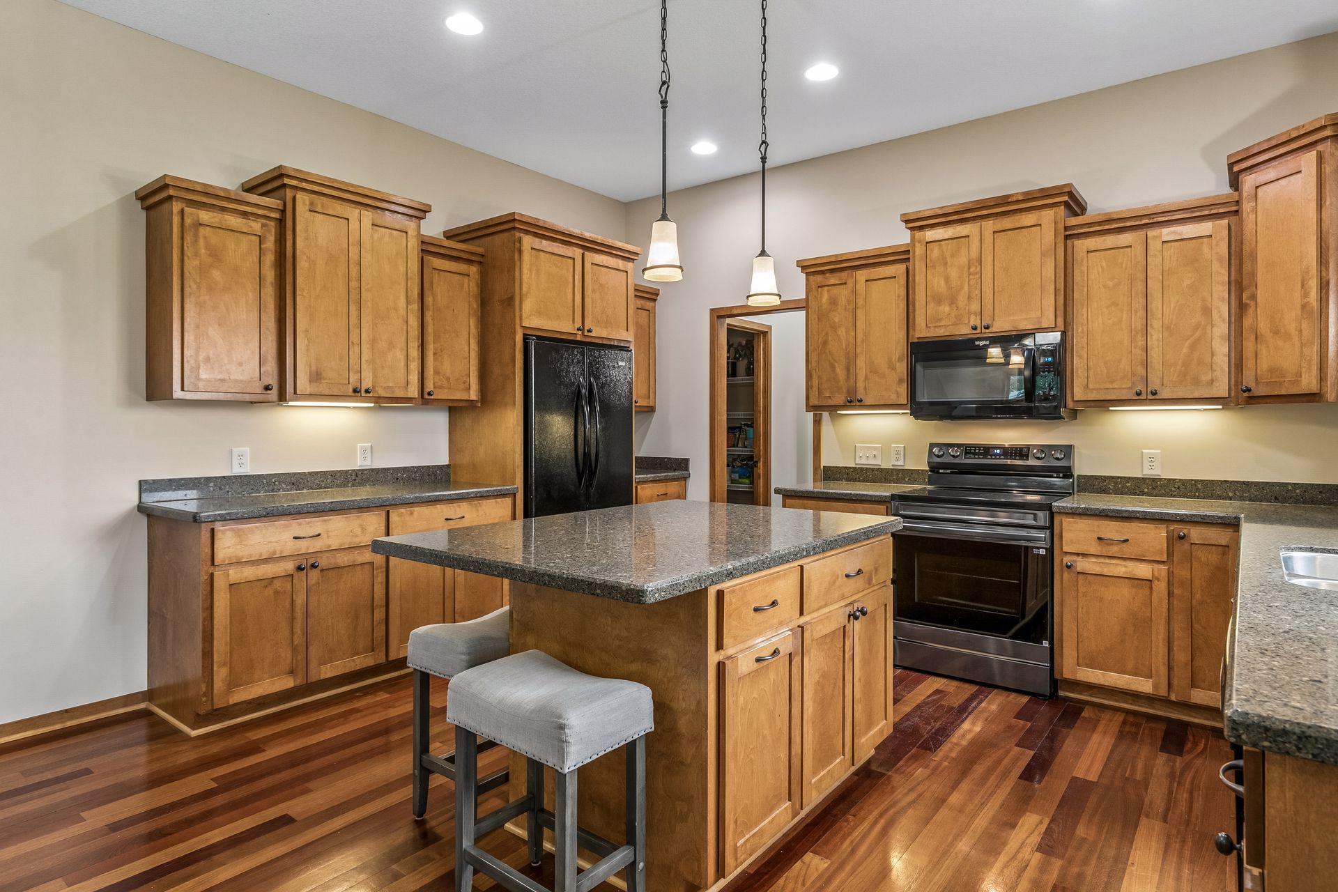 18274 Imagery Lane Property Photo 10