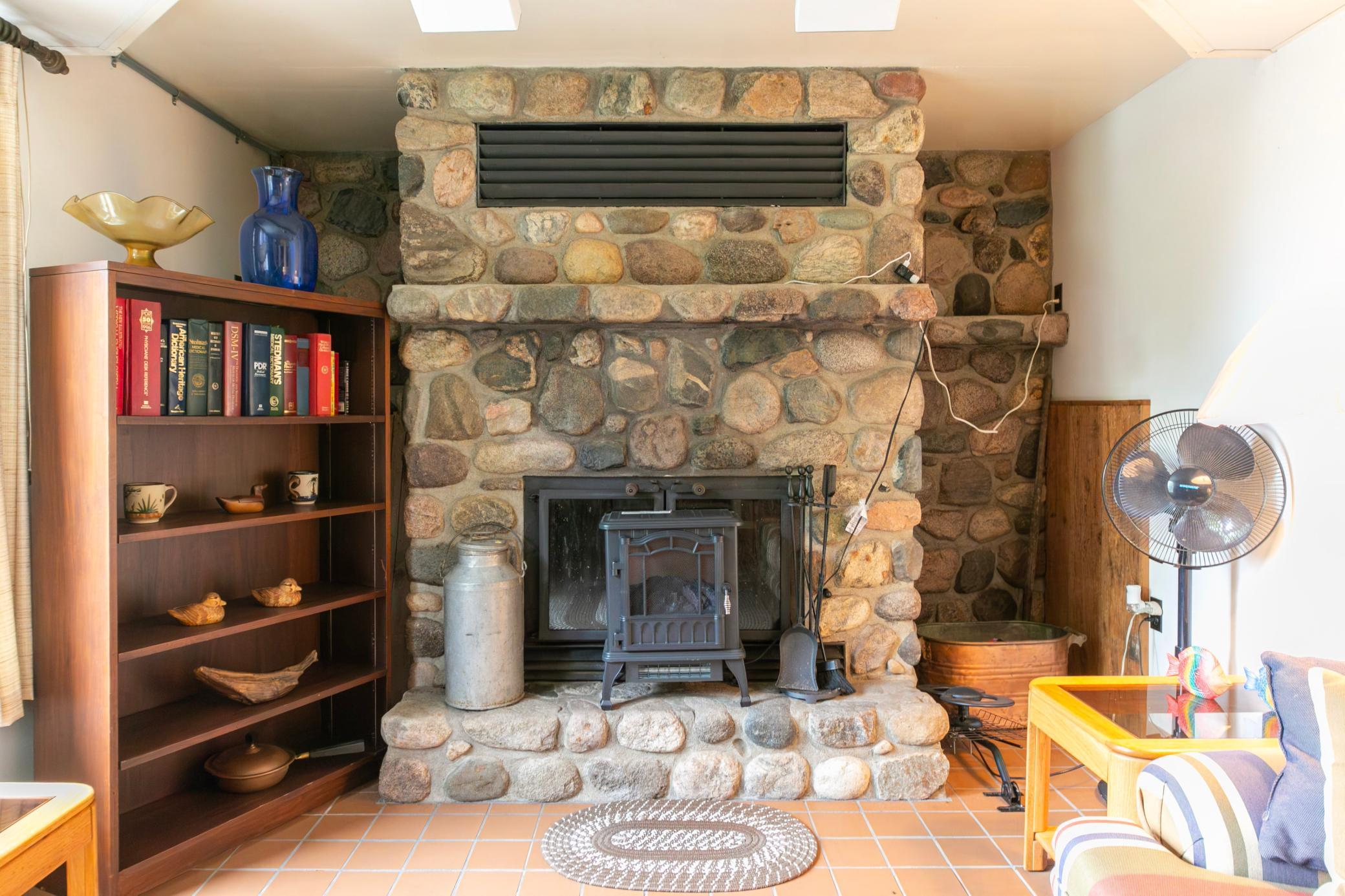 5834 County 4 Ne Property Photo 49
