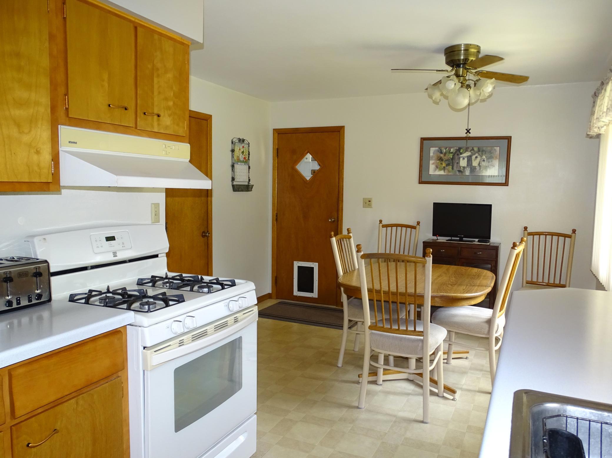 922 Auth Street Property Photo 15