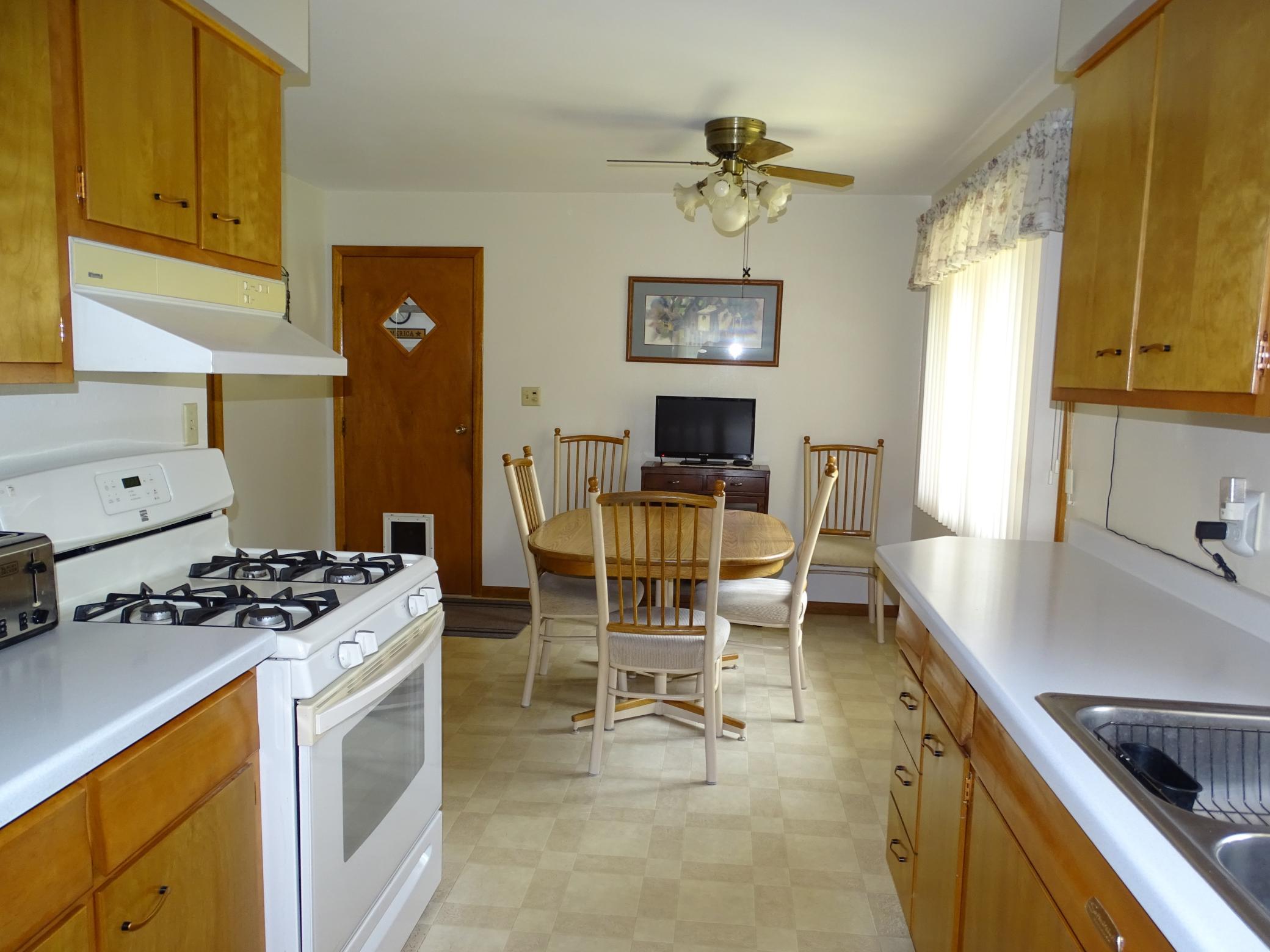 922 Auth Street Property Photo 16