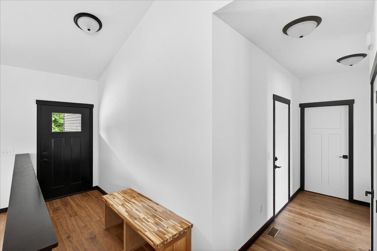 12085 Sunrise Road Property Photo 4