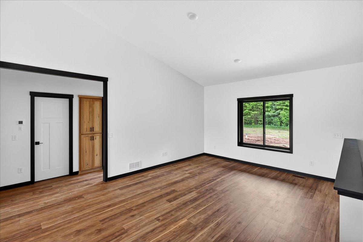 12085 Sunrise Road Property Photo 6