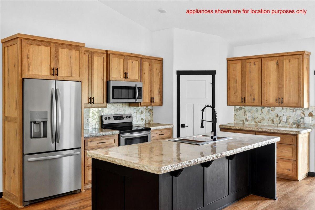 12085 Sunrise Road Property Photo 12