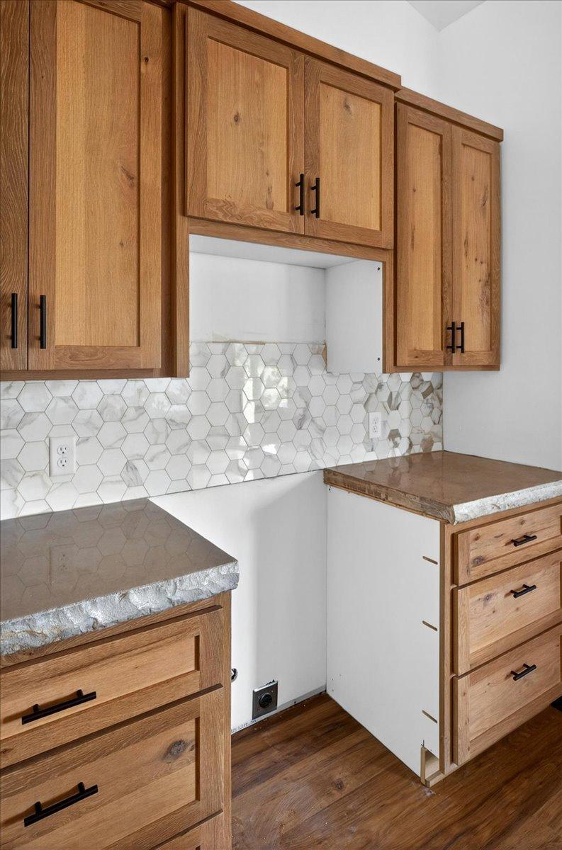 12085 Sunrise Road Property Photo 17