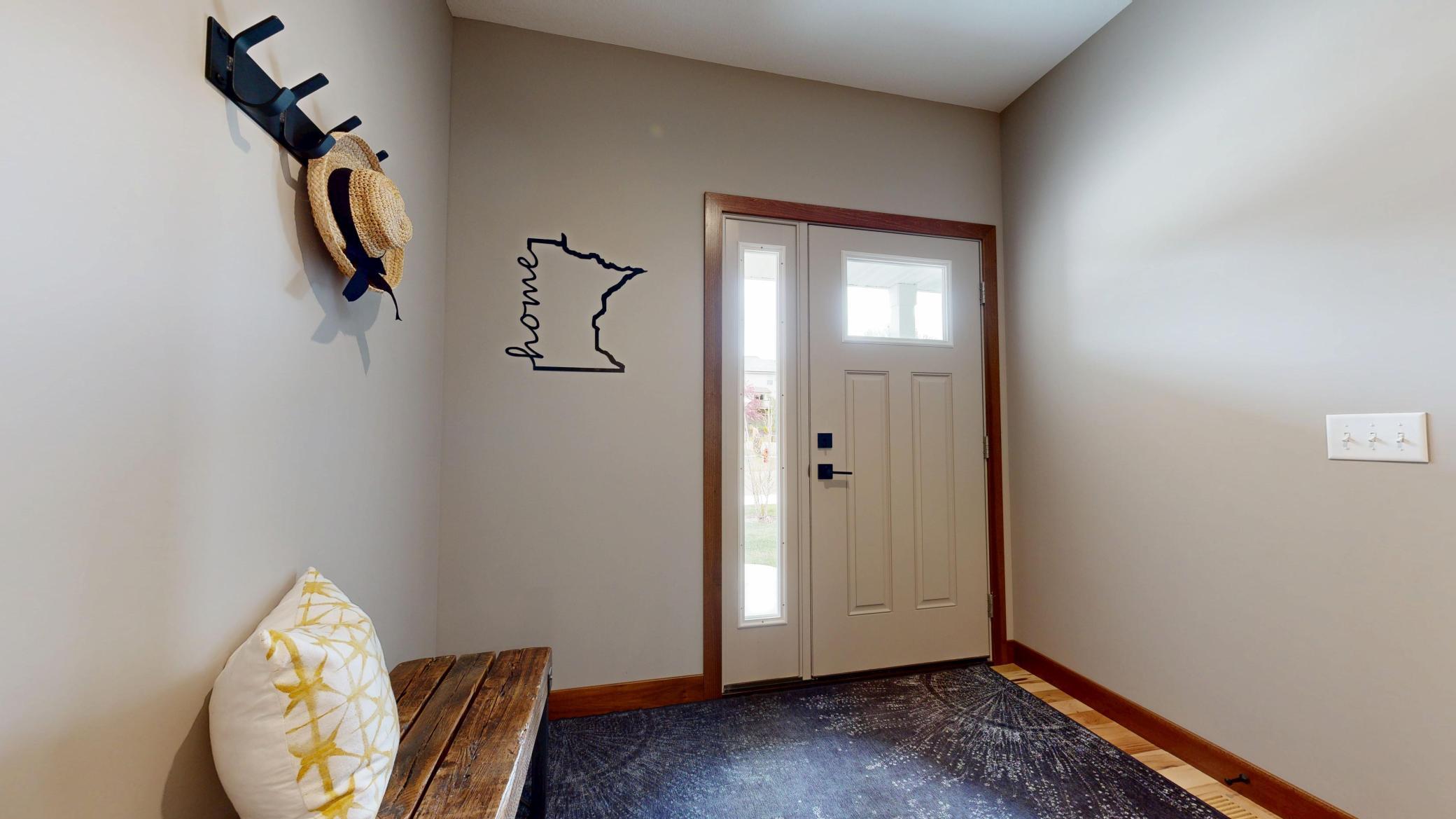 704 Maple Place Property Photo 16