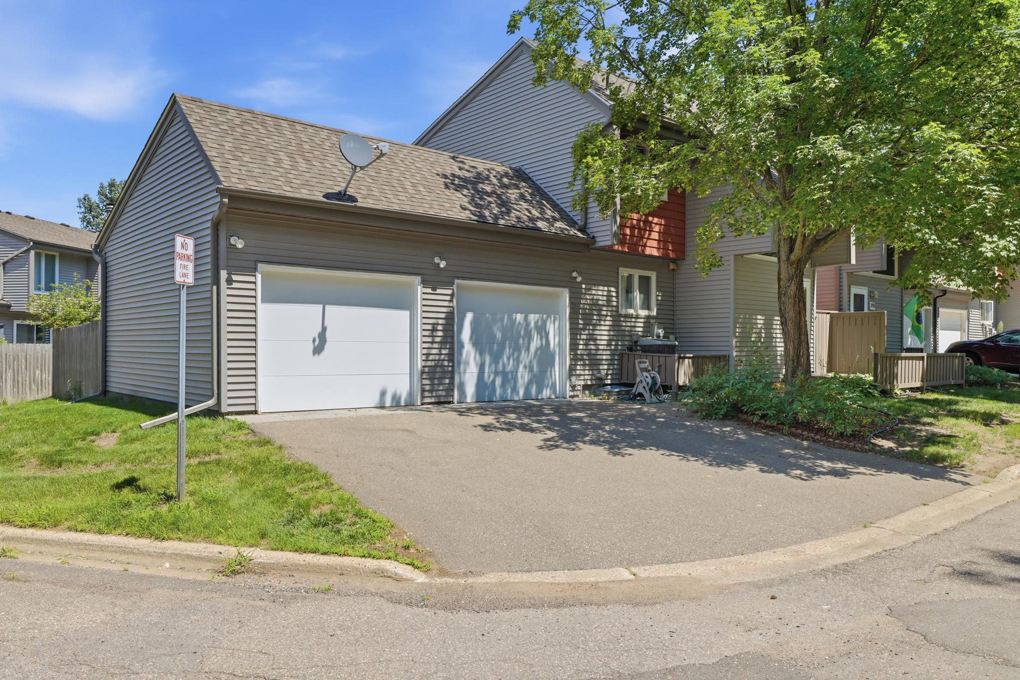 1757 Bluebill Drive Property Photo 2