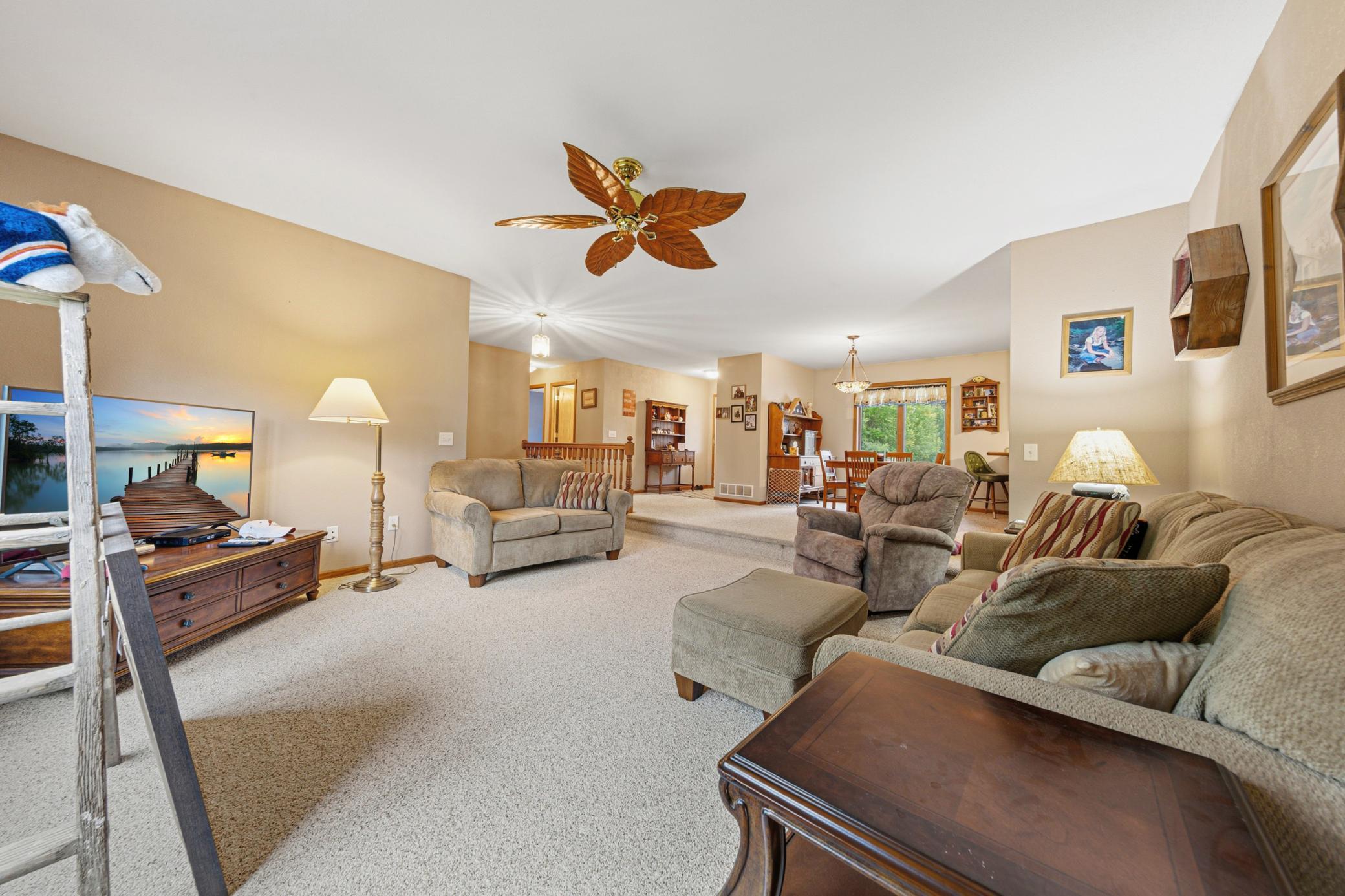 1555 Greenleaf Road Property Photo 11