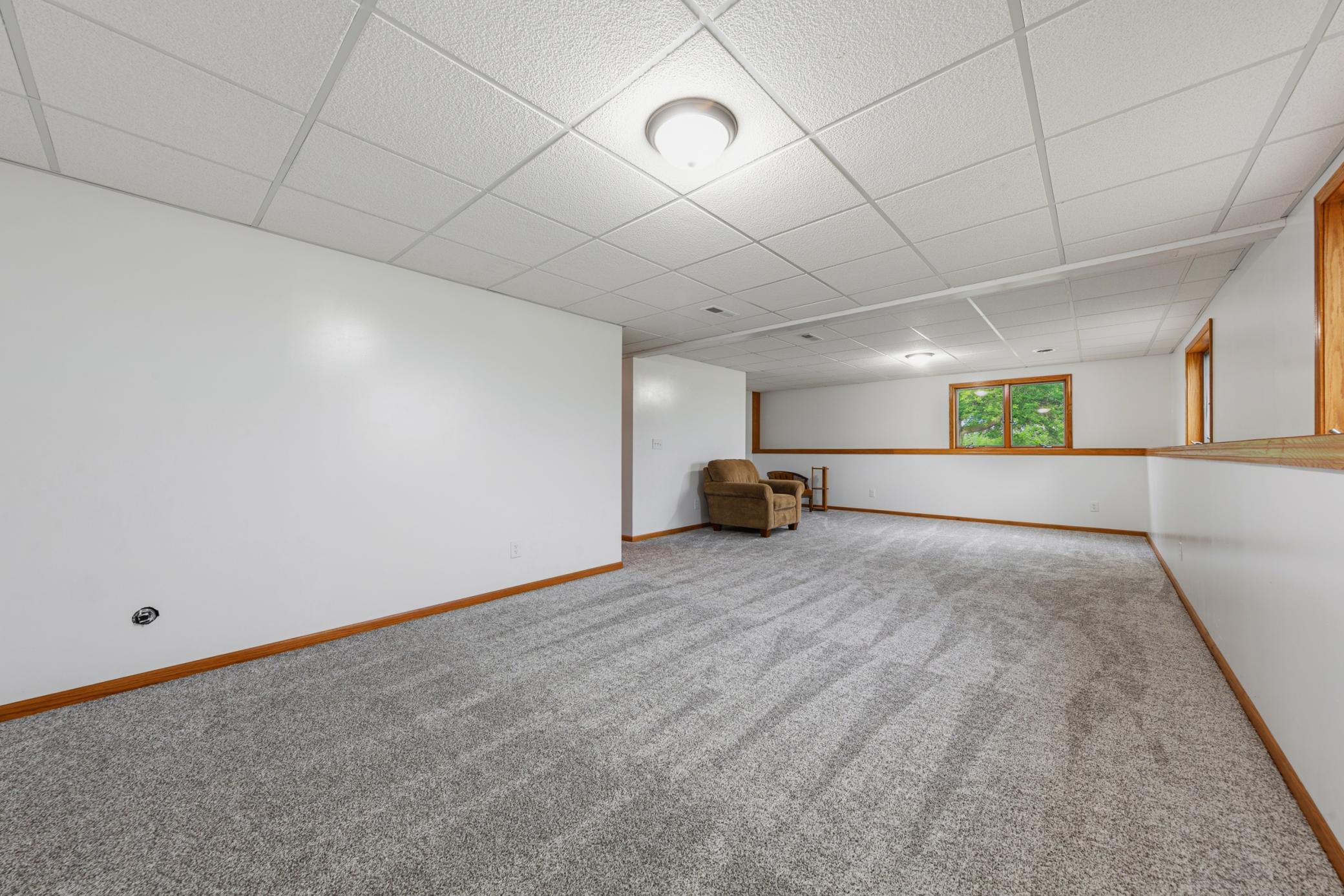 1555 Greenleaf Road Property Photo 28