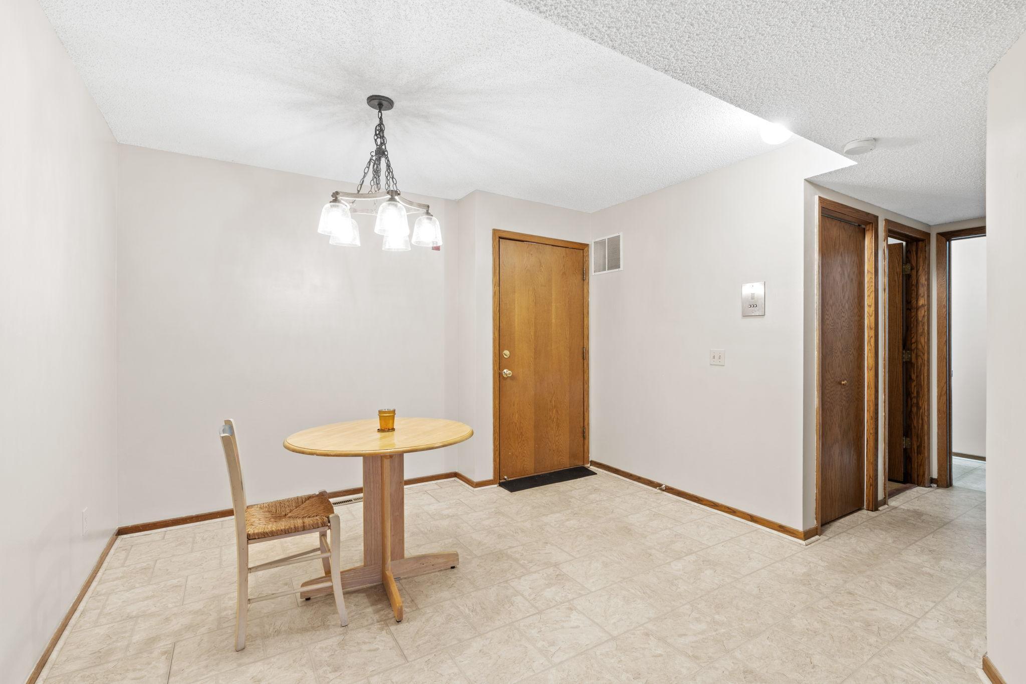 4165 Hilltop Point 105 Property Photo 6
