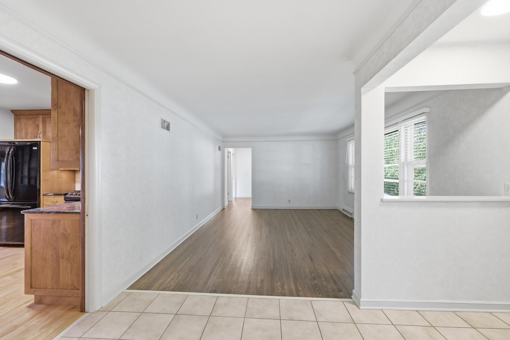 6208 Hillside Road Property Photo 6