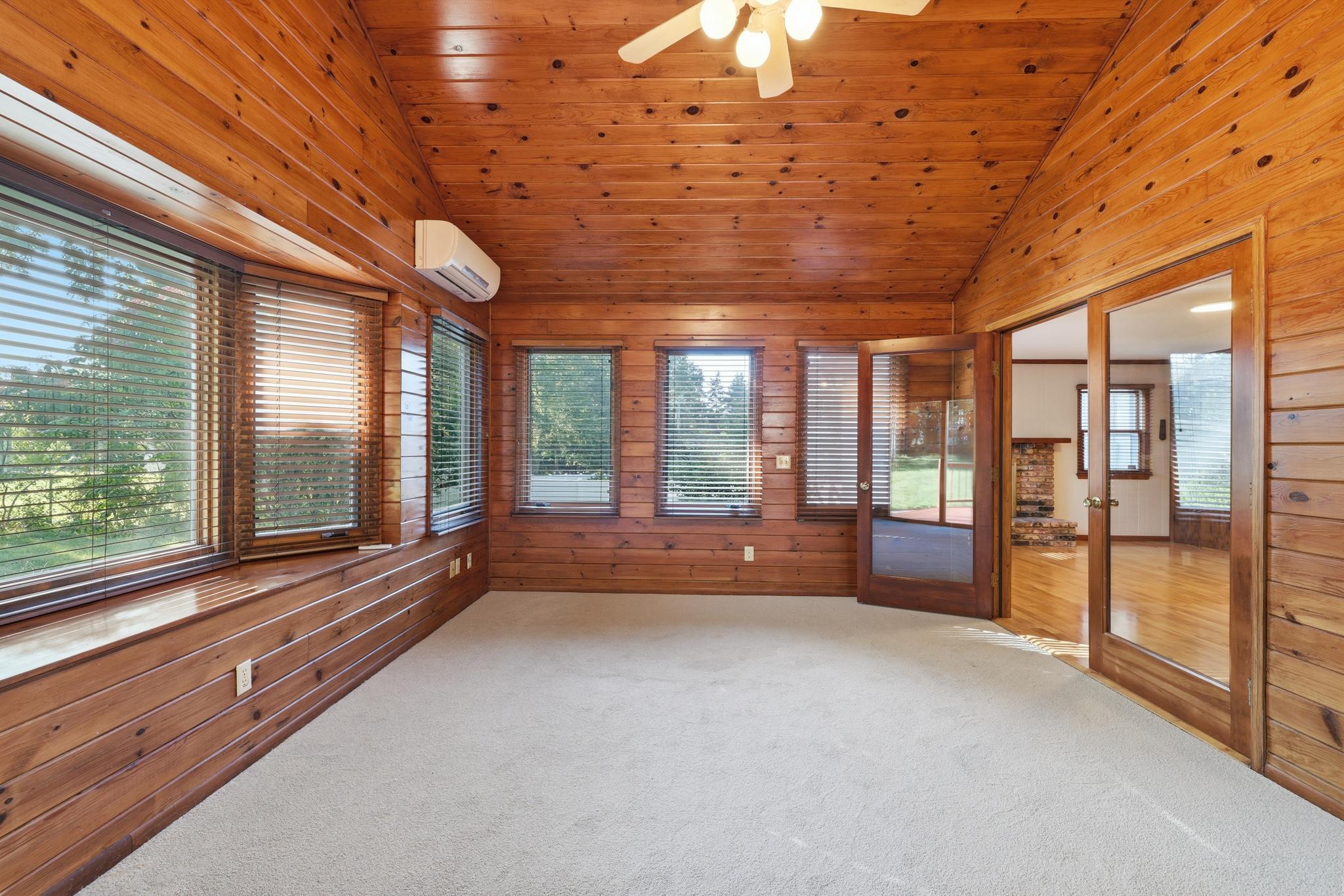 6208 Hillside Road Property Photo 21