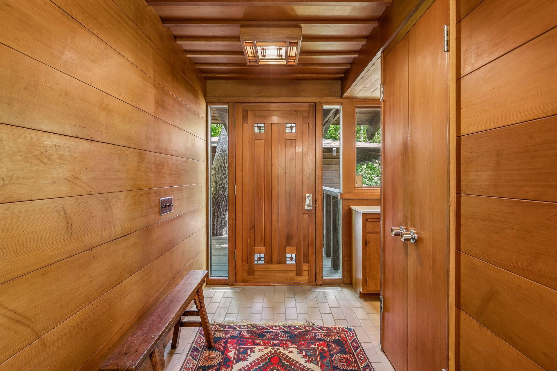 3530 Ridgewood Road Property Photo 4