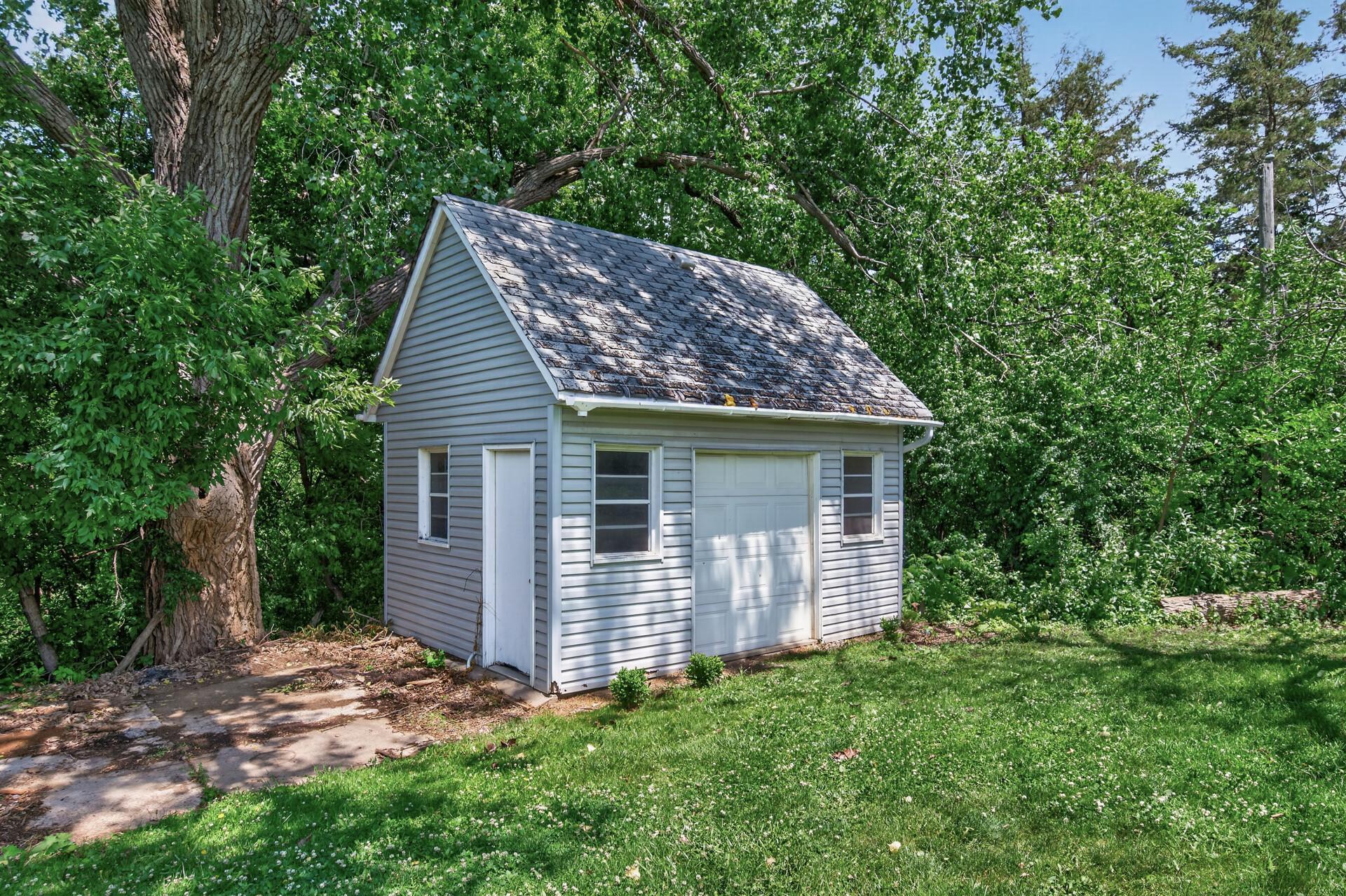 600 Kipp Property Photo 27