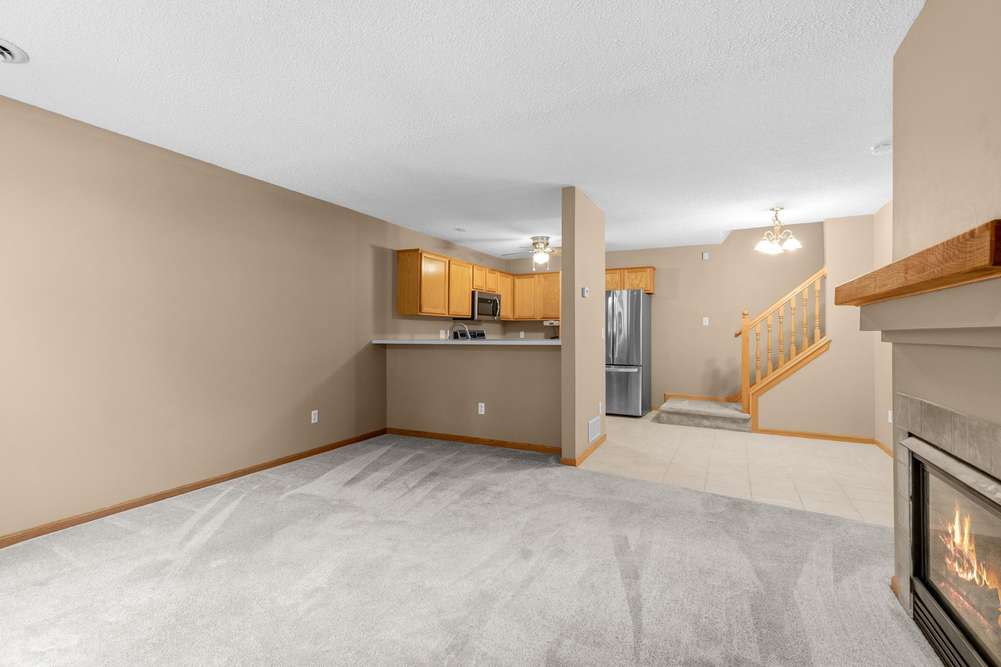 479 Aqua Circle Property Photo 7