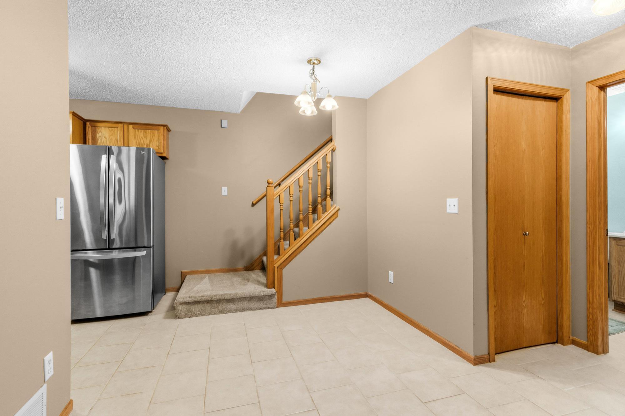 479 Aqua Circle Property Photo 14