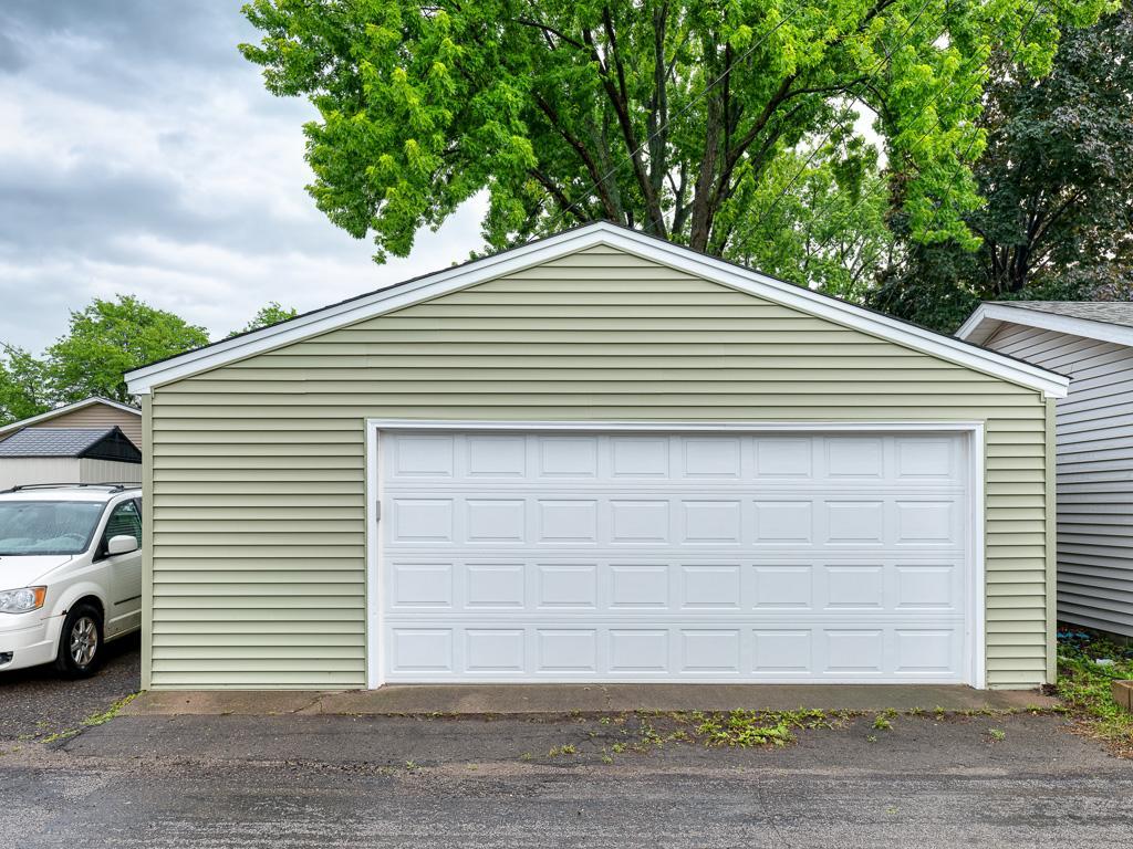 1625 Mclean Avenue Property Photo 19