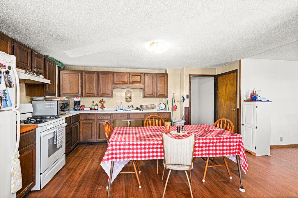 12500 County Road 41 Property Photo 8