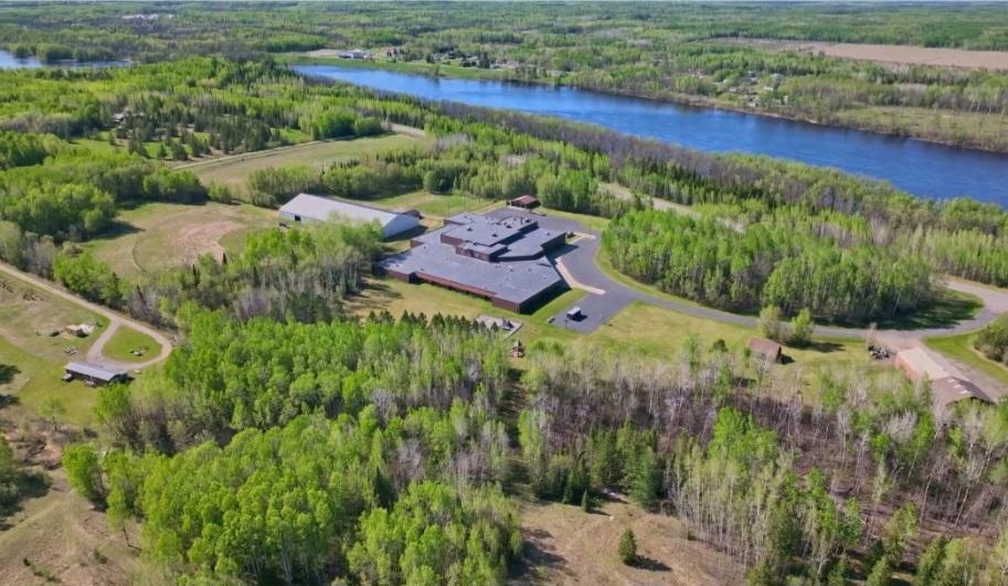 8560 State Highway 11 Se Property Photo 1