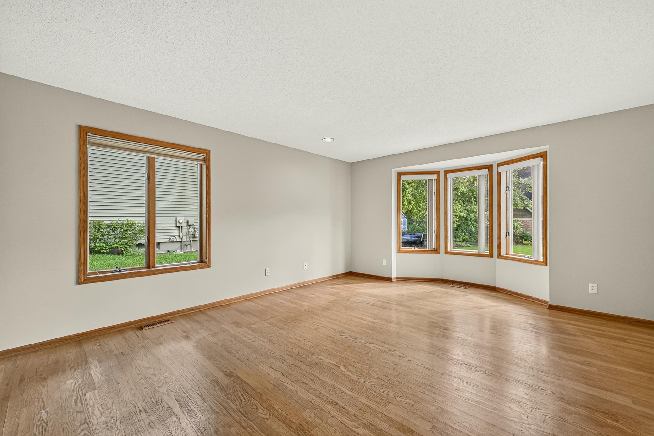 1321 Woodland Drive Sw Property Photo 6