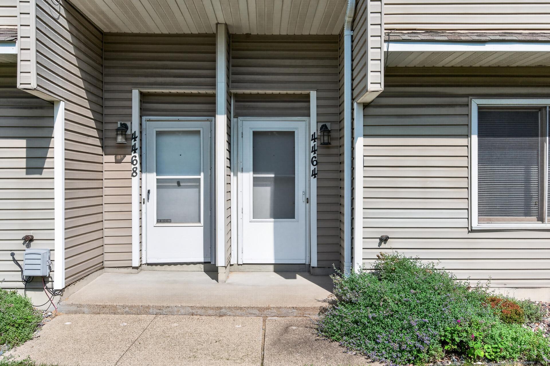 4464 Mccoll Drive Property Photo 4