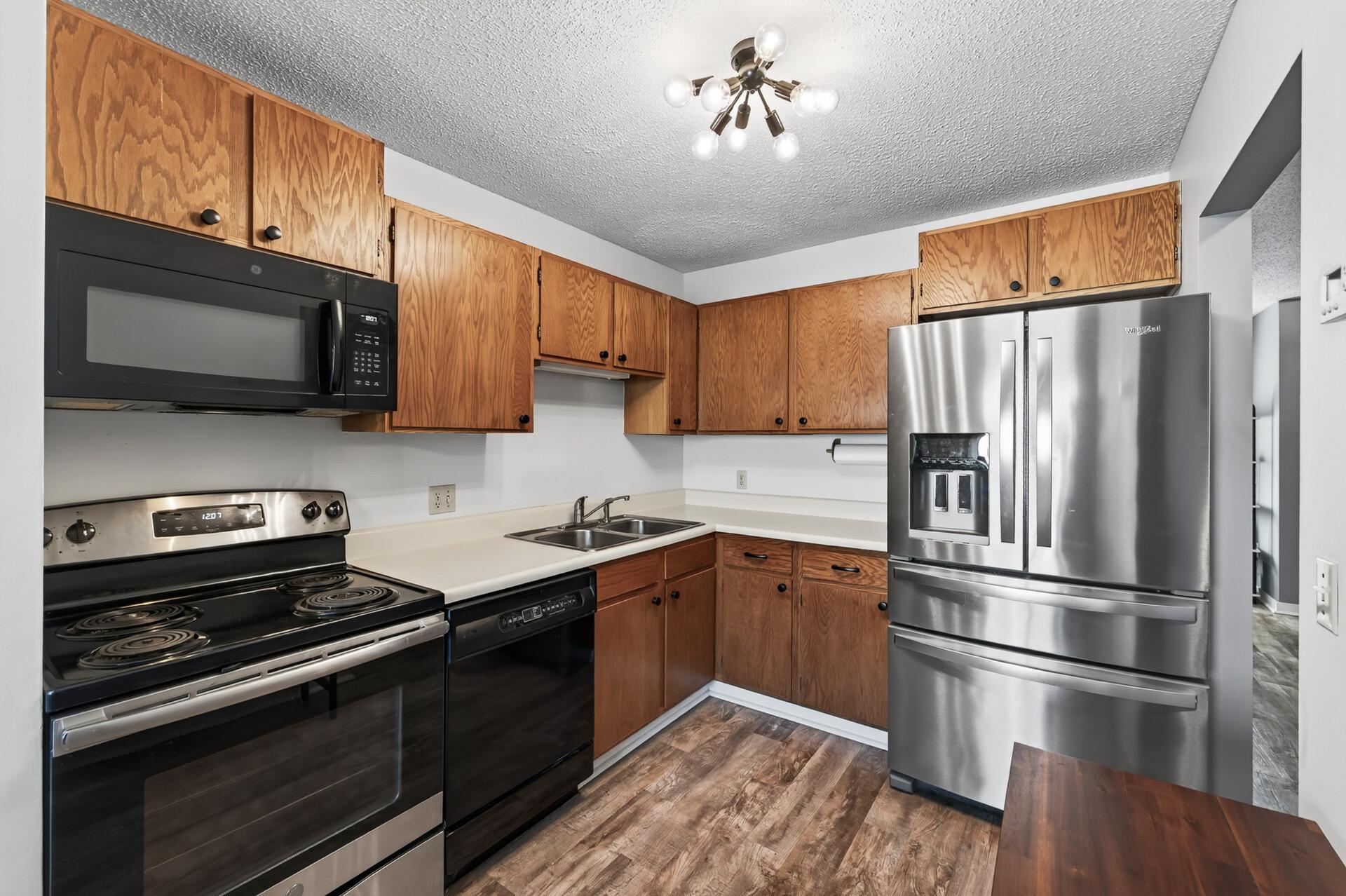 4464 Mccoll Drive Property Photo 11