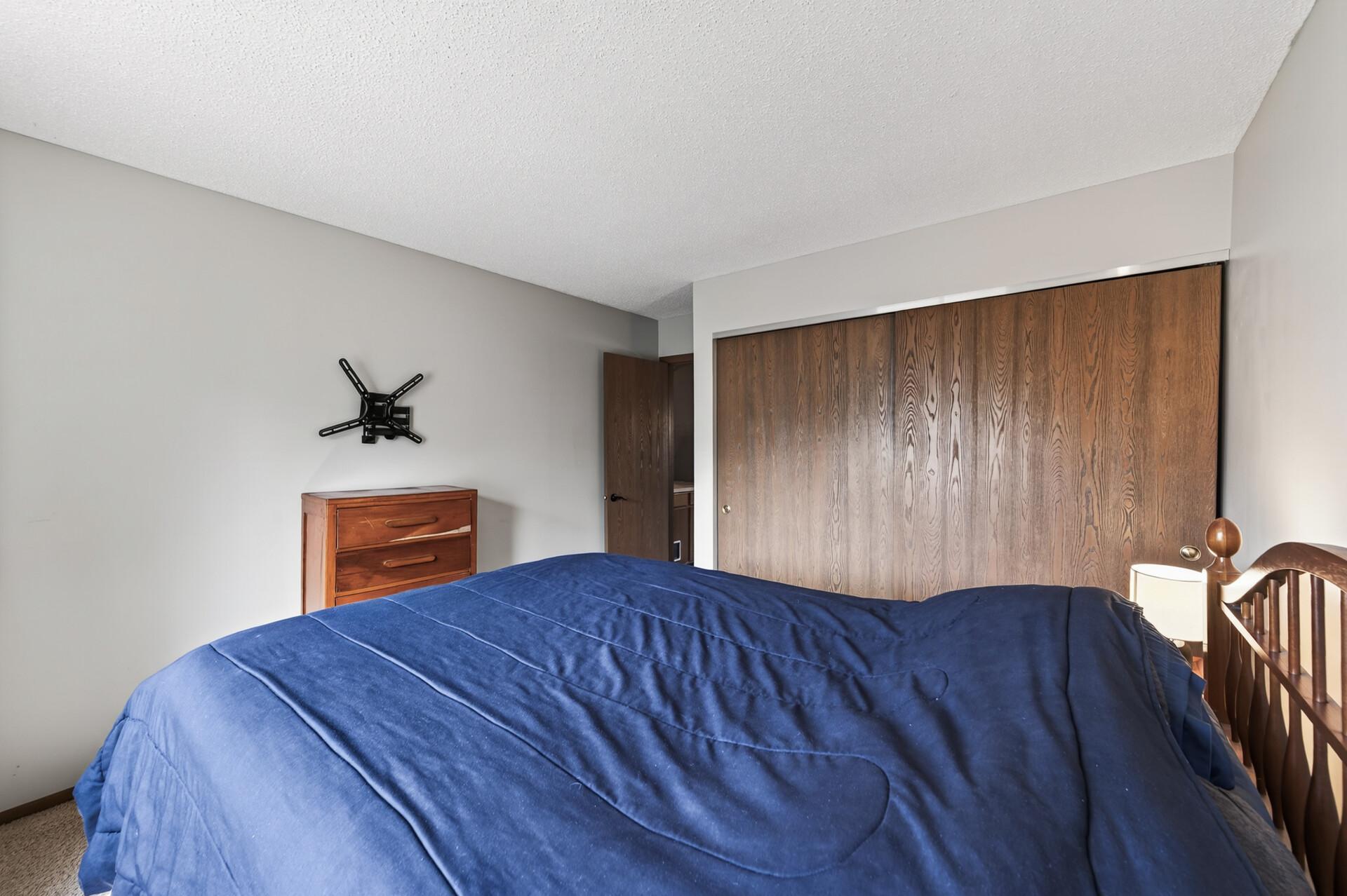 4464 Mccoll Drive Property Photo 15