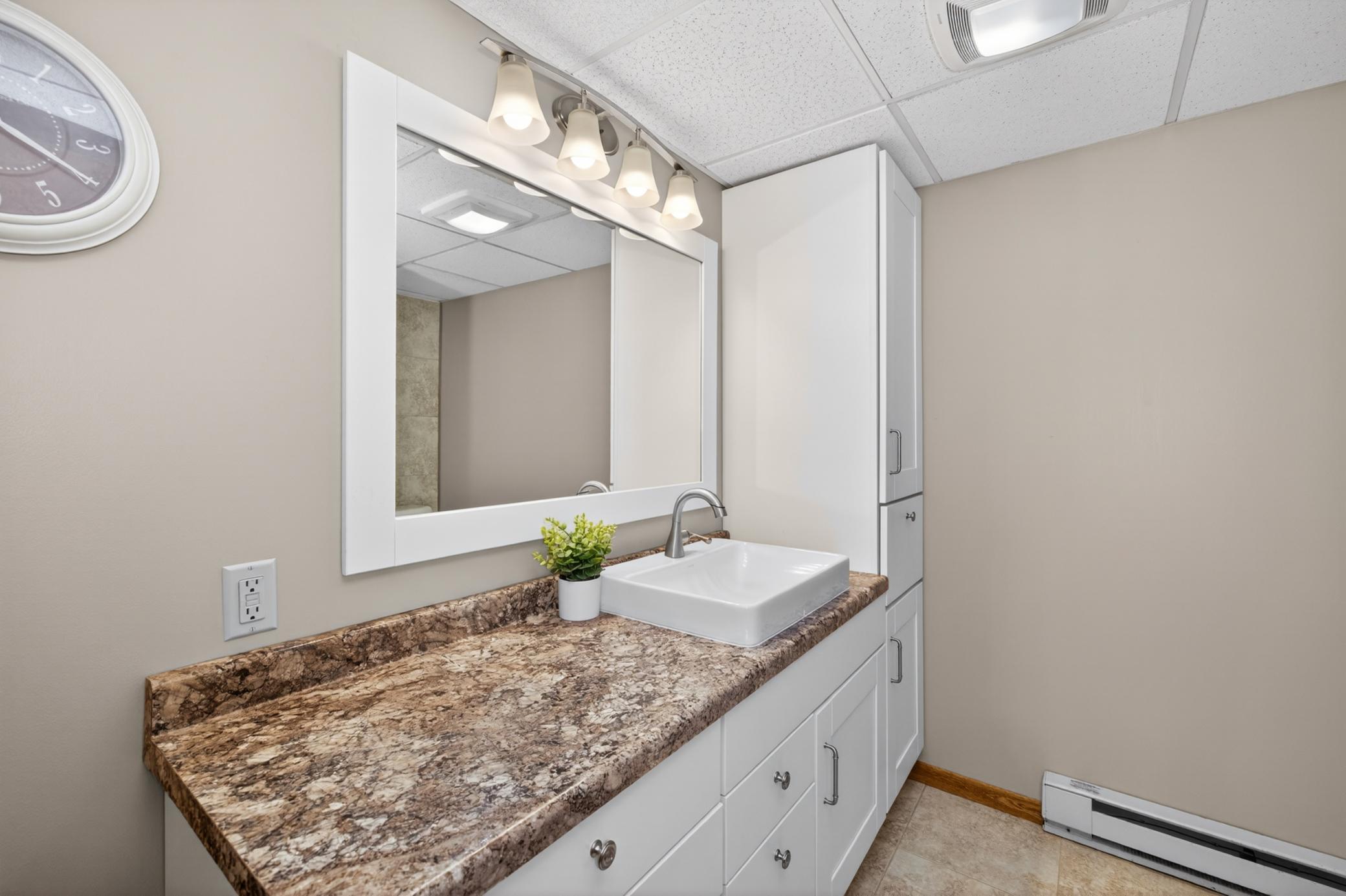 101 Grant Street Property Photo 23