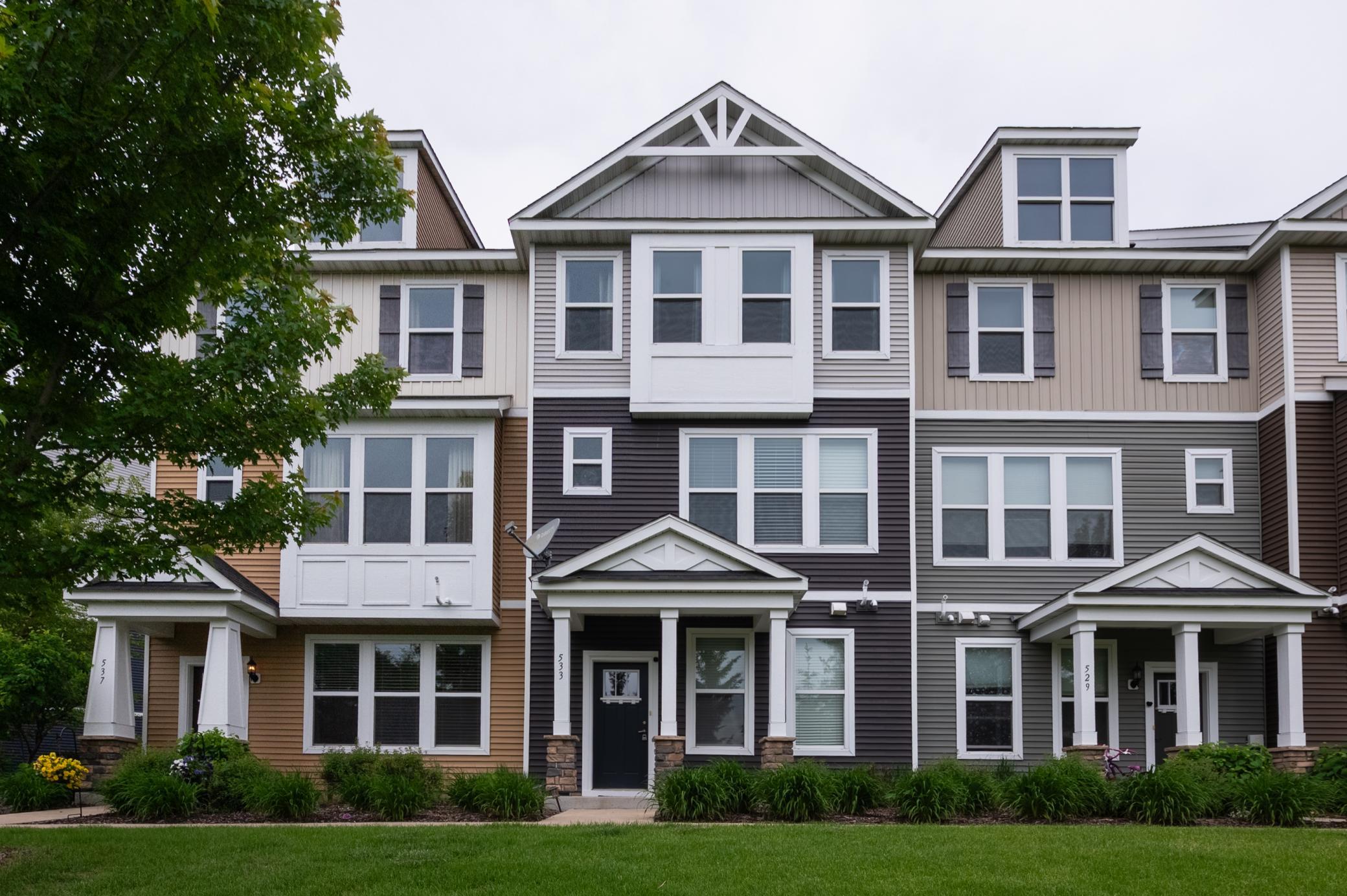 533 Satori Way