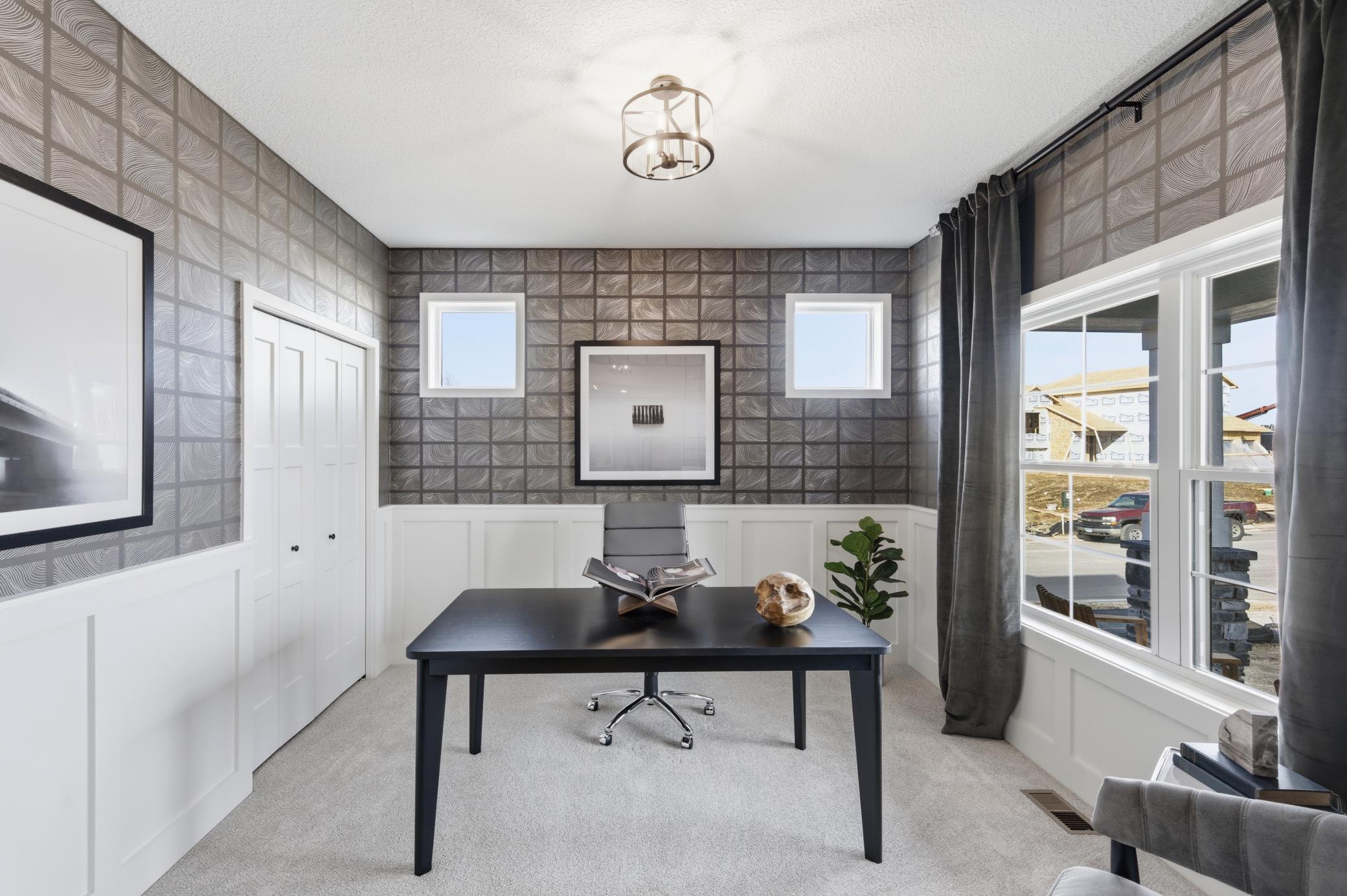 976 Kama Avenue Ne Property Photo 11