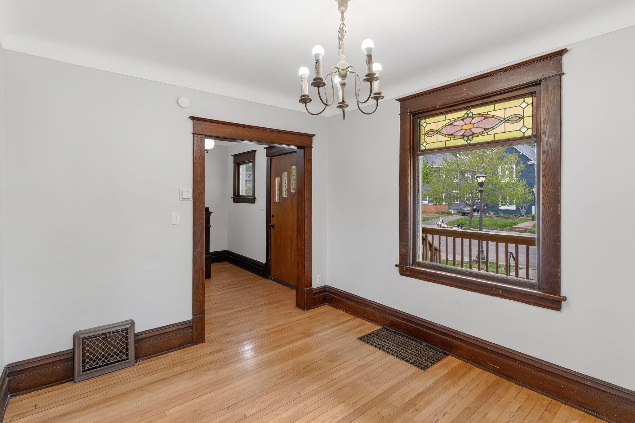 1302 Hewitt Avenue Property Photo 3