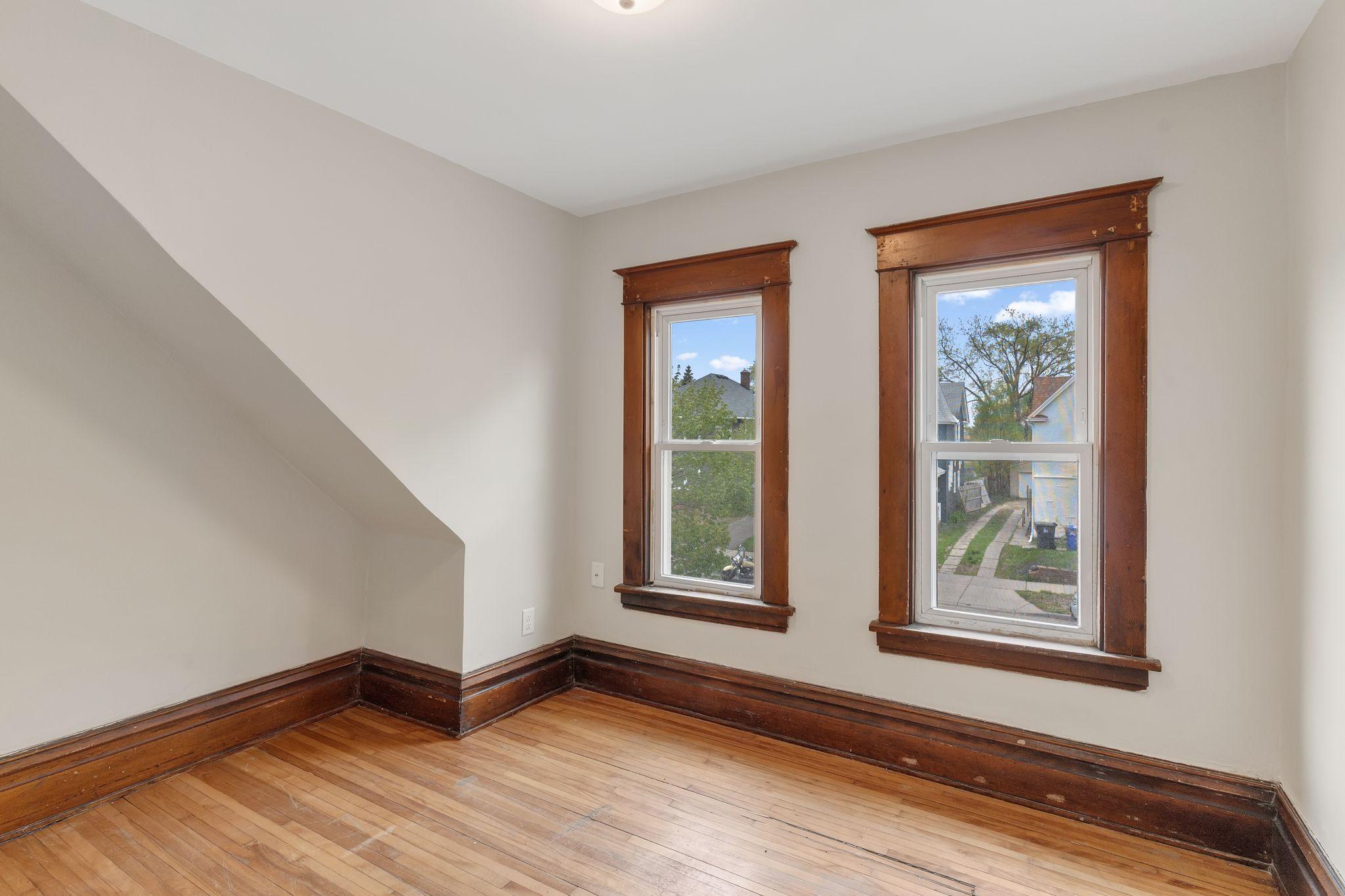1302 Hewitt Avenue Property Photo 15