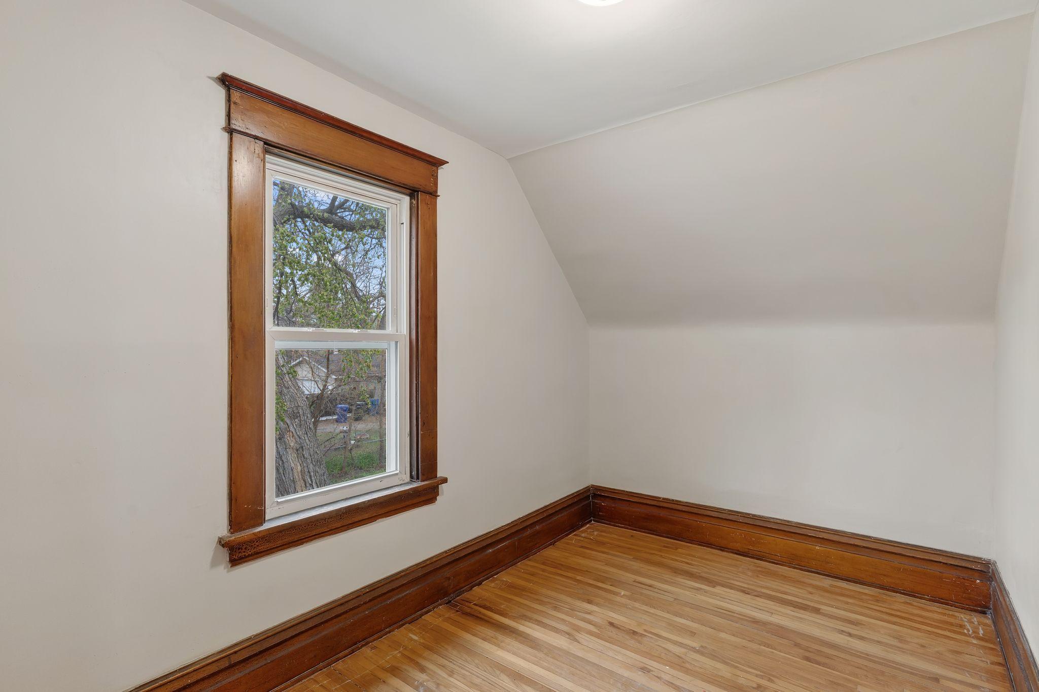 1302 Hewitt Avenue Property Photo 18