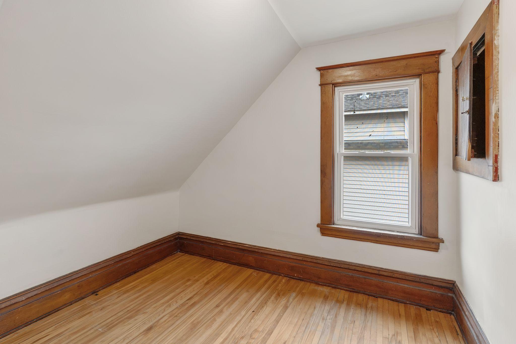 1302 Hewitt Avenue Property Photo 20