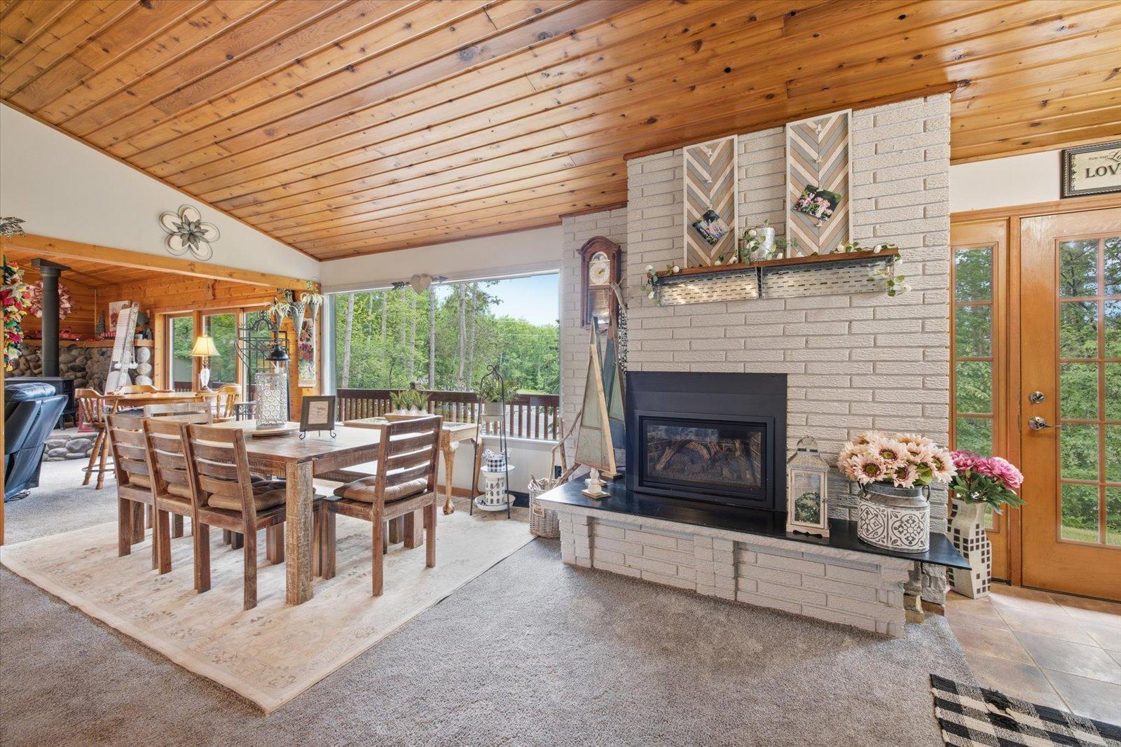 2016 Rice Lake Road Property Photo 8