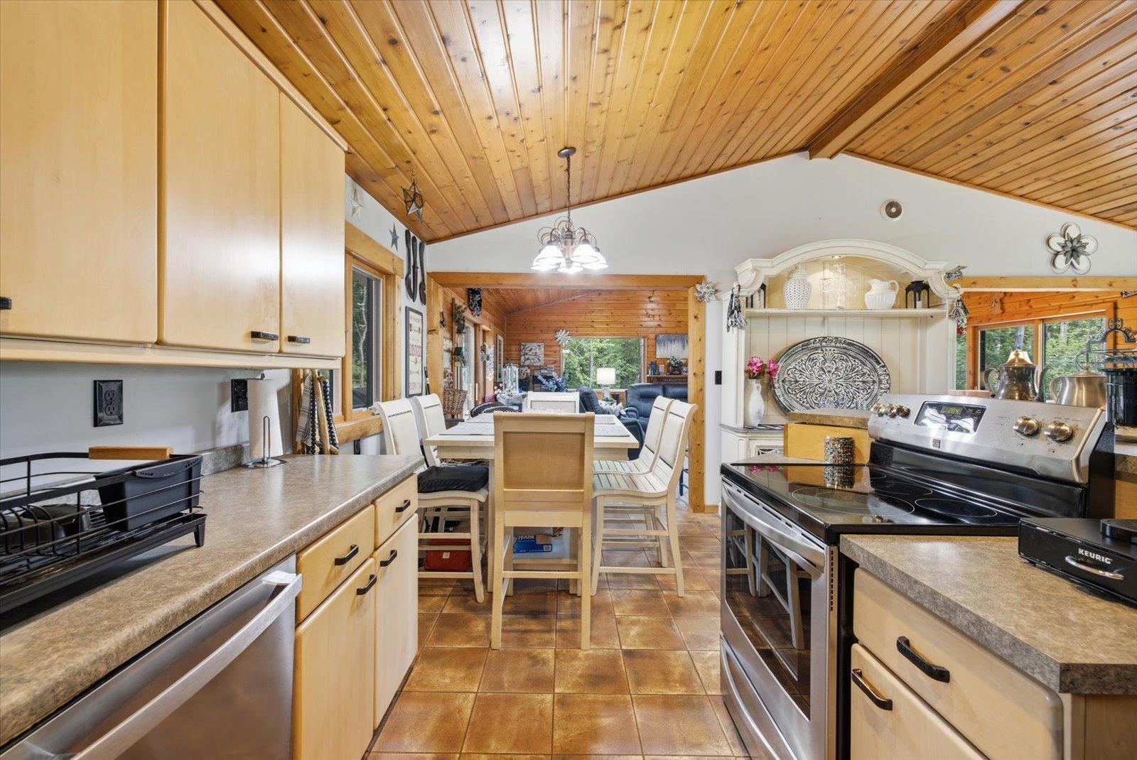 2016 Rice Lake Road Property Photo 13