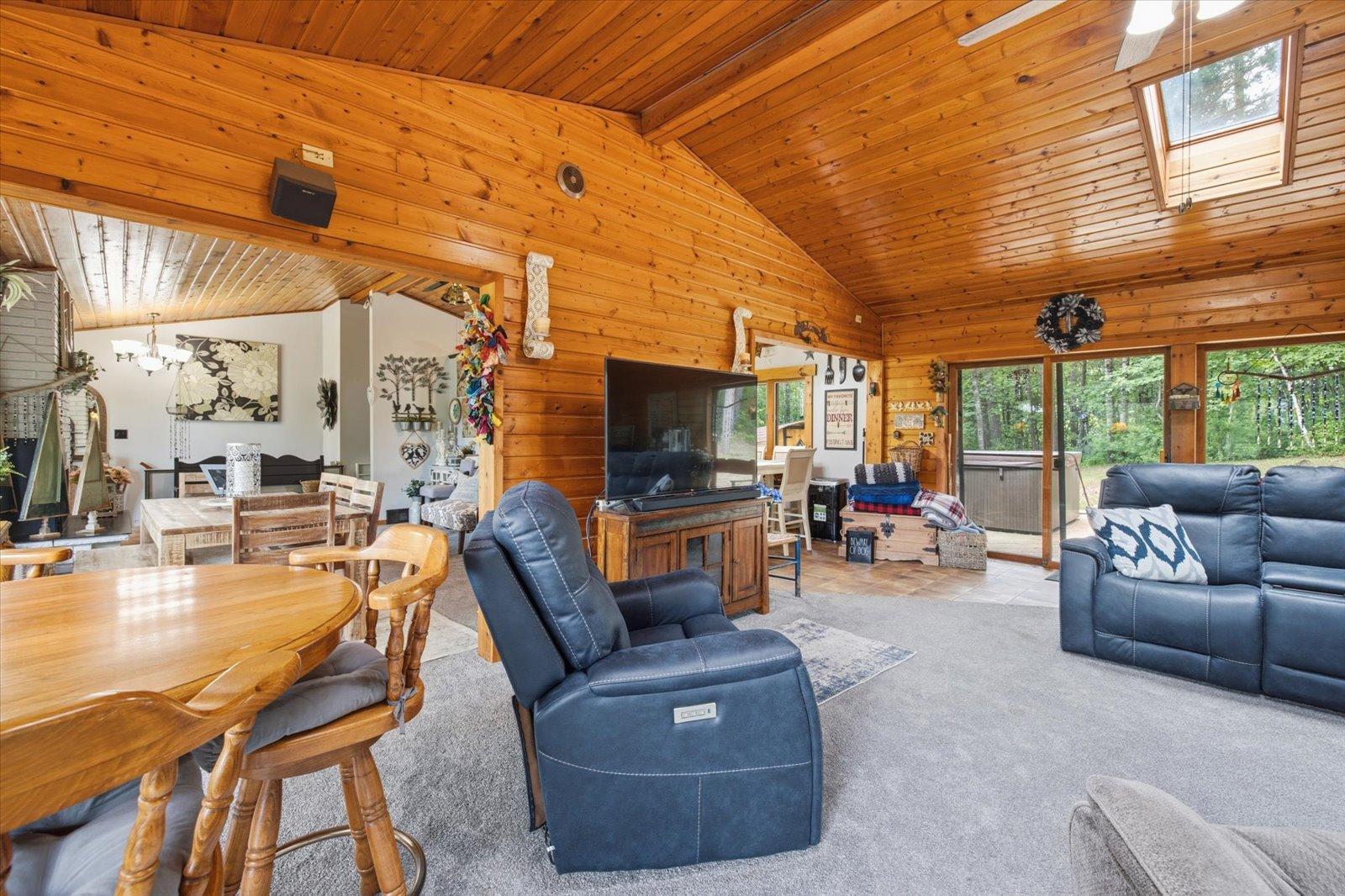 2016 Rice Lake Road Property Photo 17