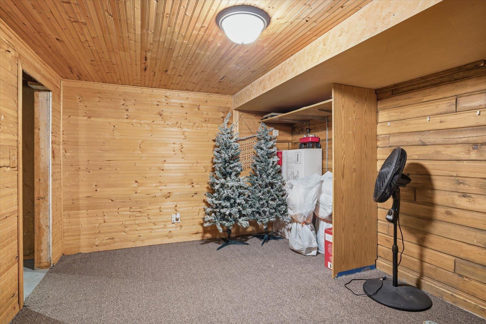 2016 Rice Lake Road Property Photo 32