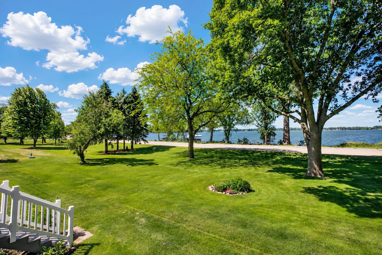 14747 Snake Trail Property Photo 34