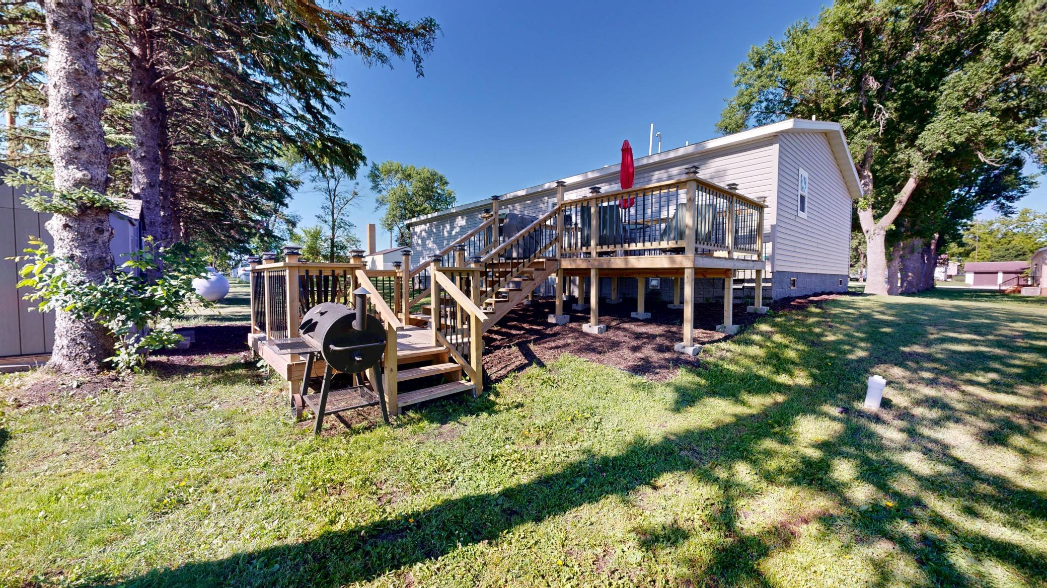 211 Farmdale Avenue Property Photo 41
