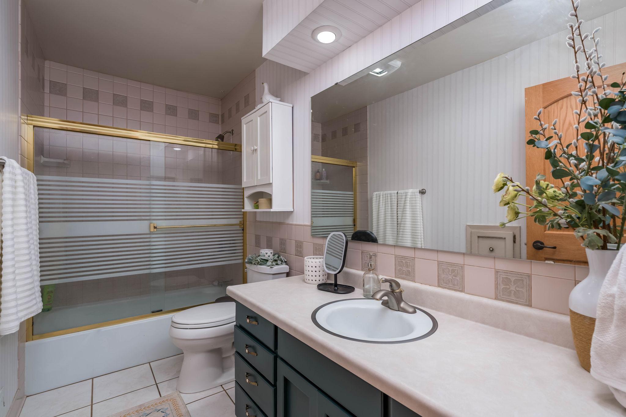 30 Lincoln Lane Property Photo 25