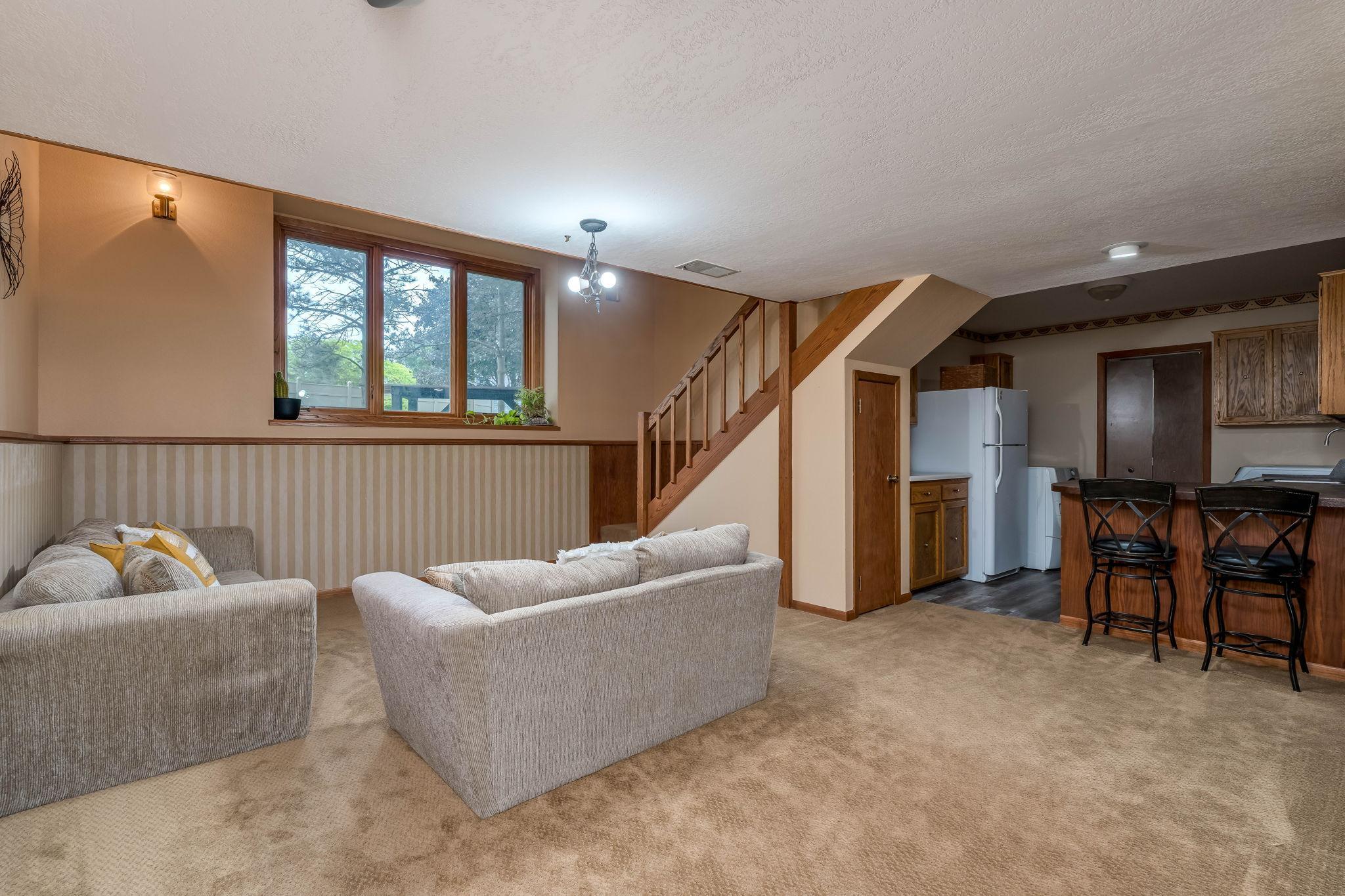 30 Lincoln Lane Property Photo 28