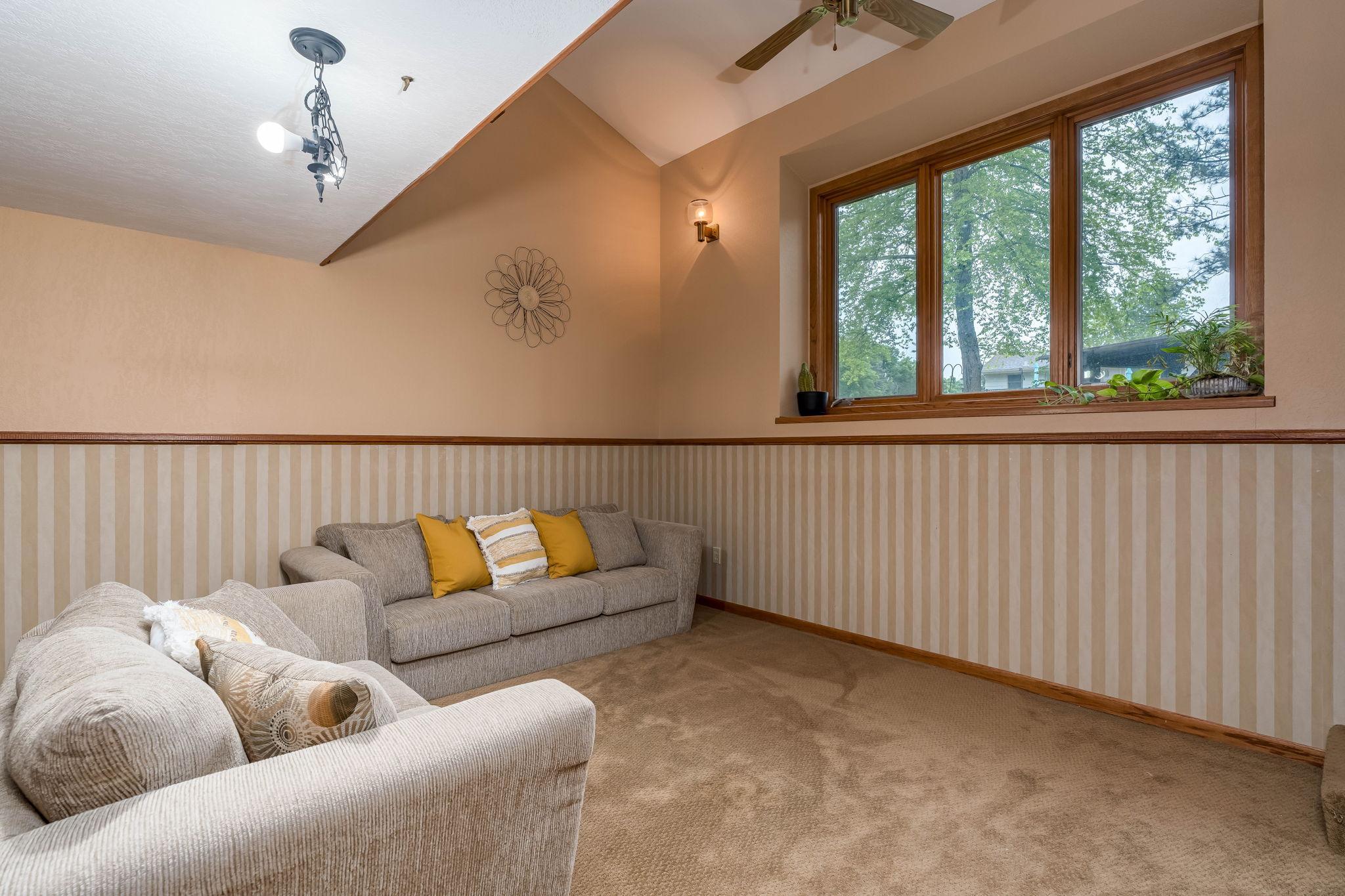 30 Lincoln Lane Property Photo 29