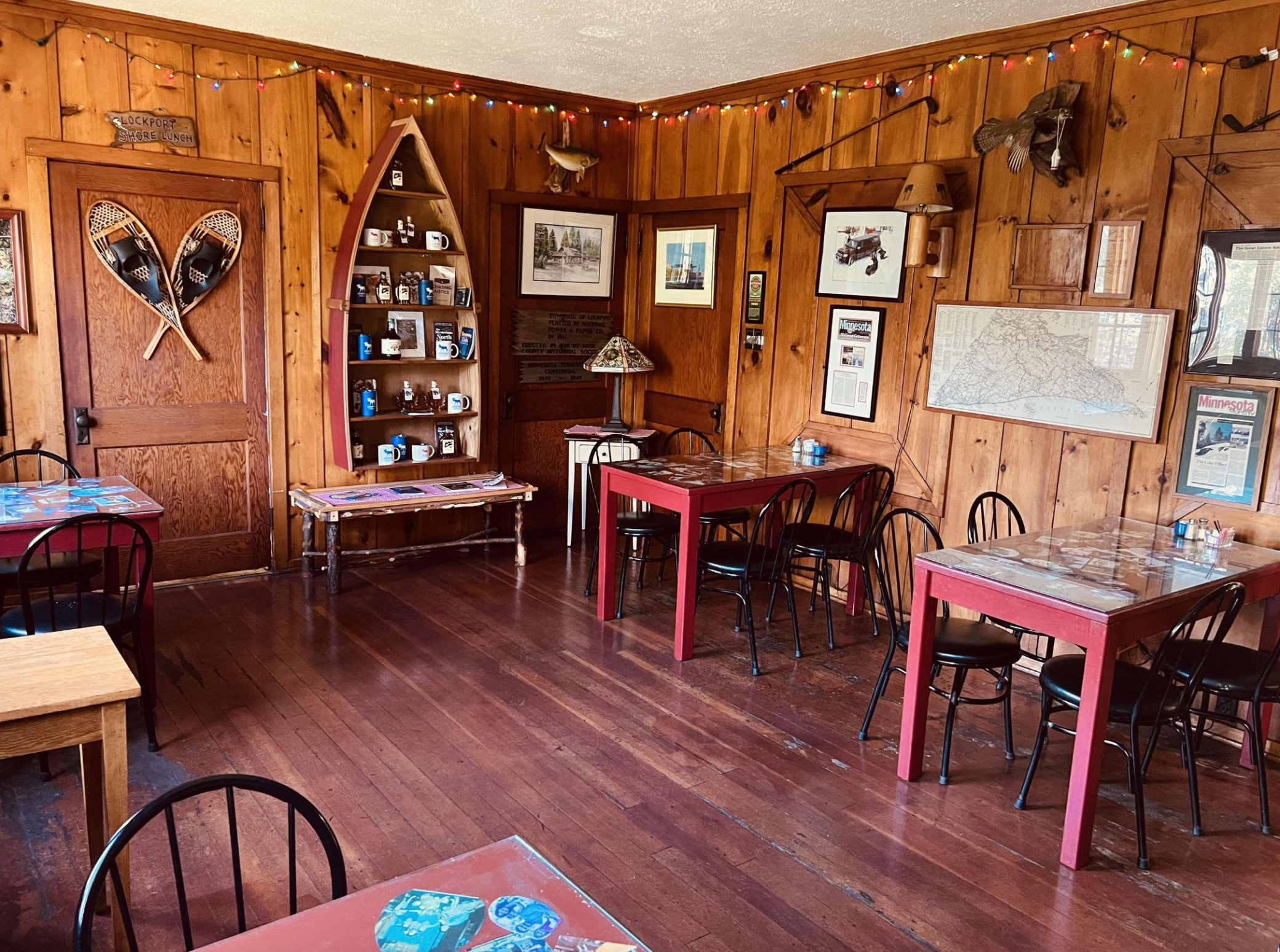 5362 W Highway 61 Lockport Marketplace & Grill Property Photo 4