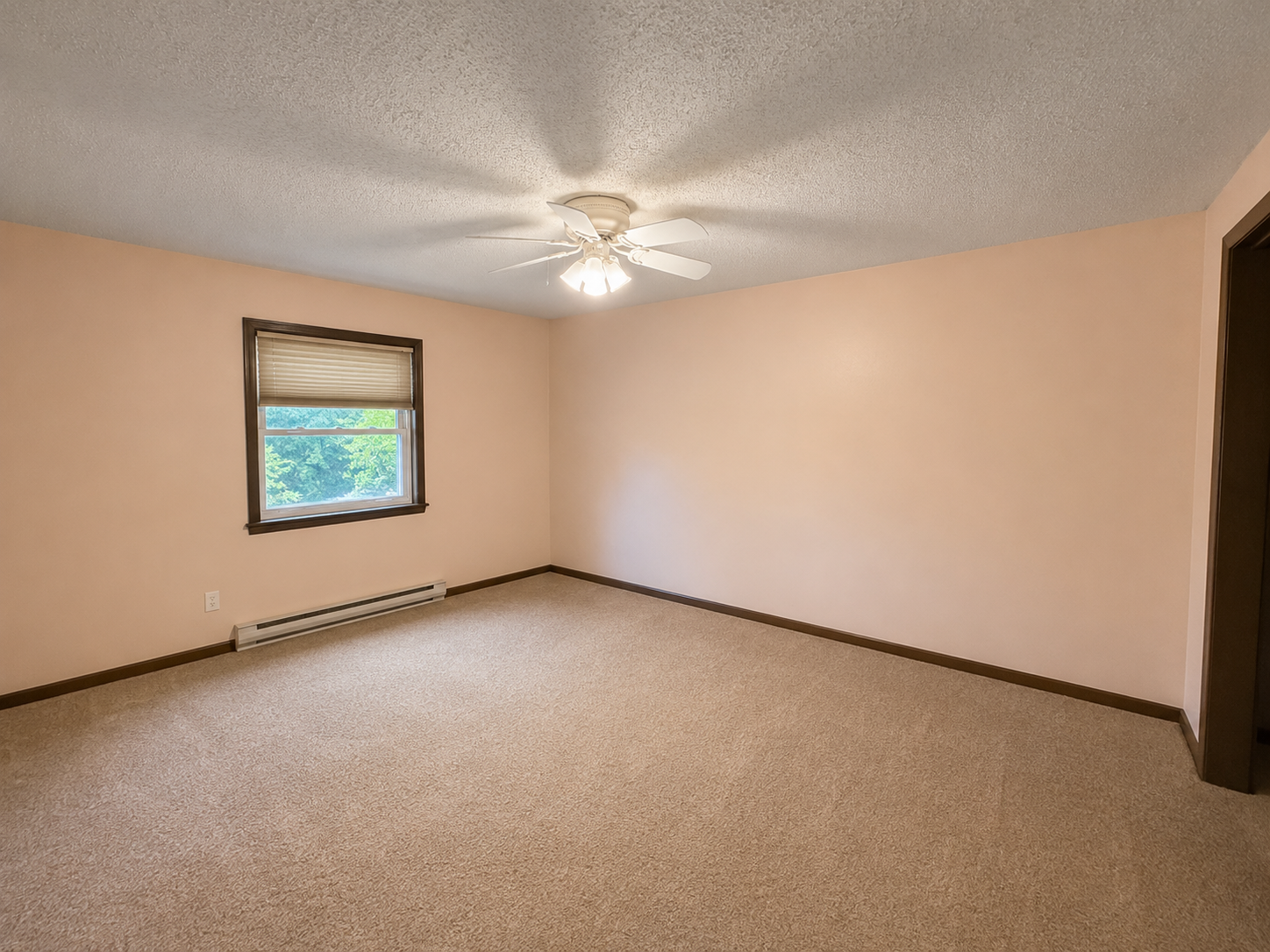 30 N 1st Street Property Photo 7
